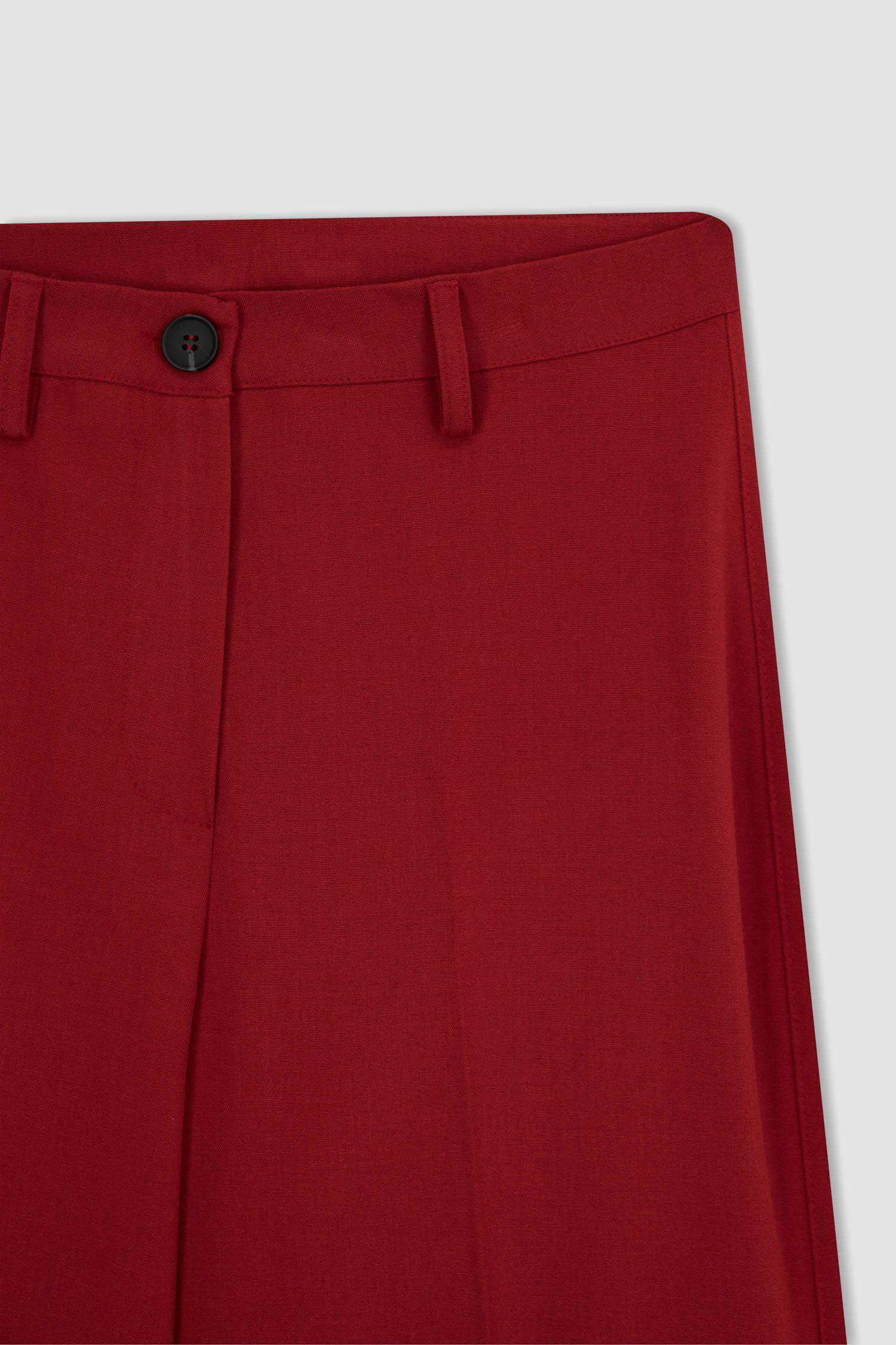 Брюки широкие с обычной посадкой