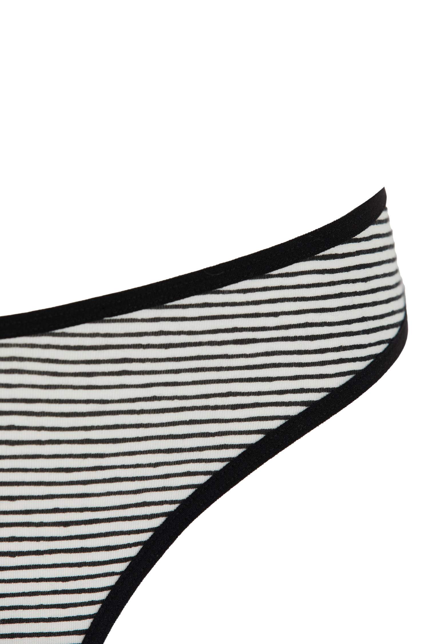 Fall in Love Çizgili V Kesim String