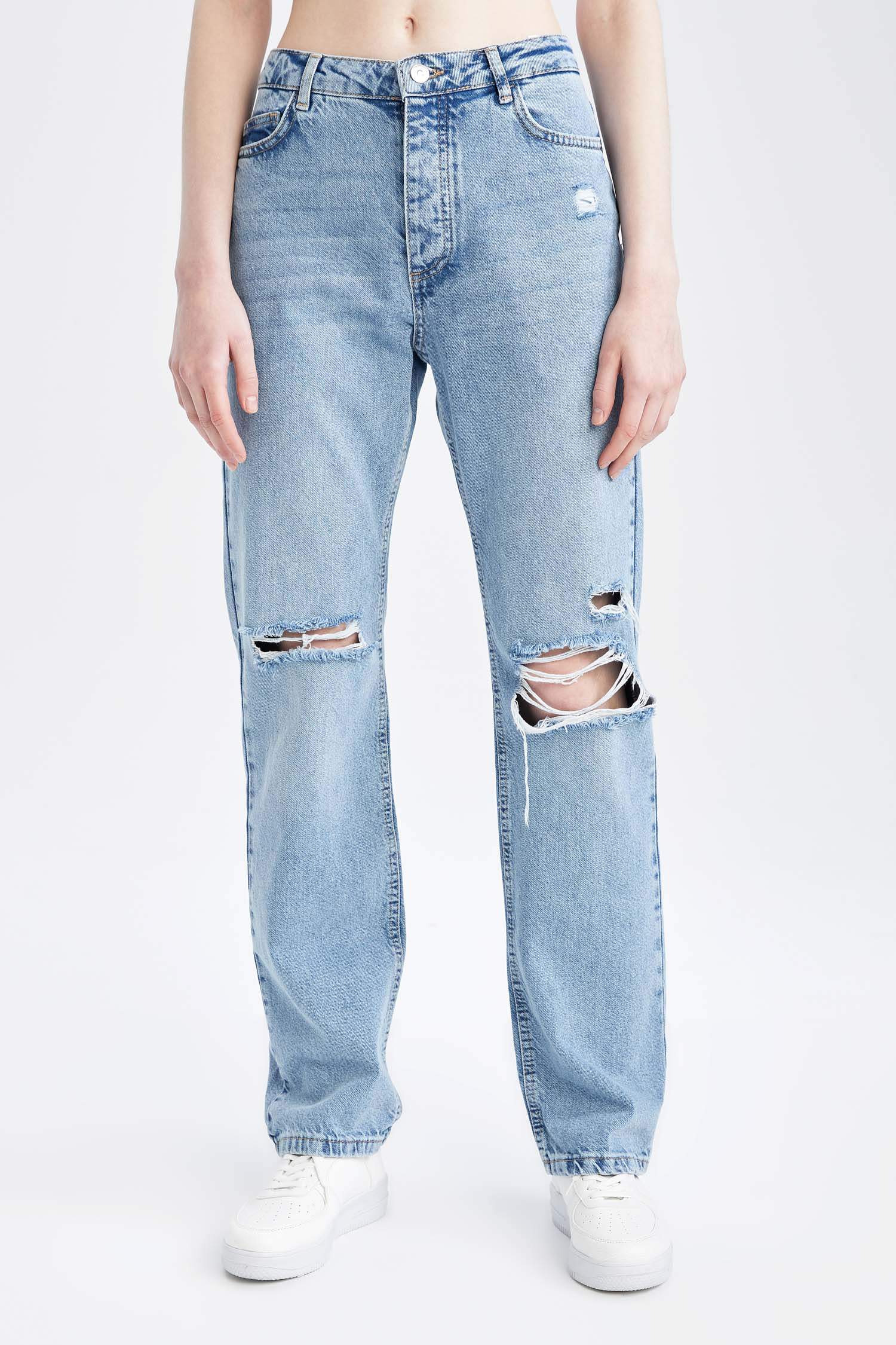 Defacto Boyfriend Düşük Bel Yırtık Detaylı Jean Pantolon. 2