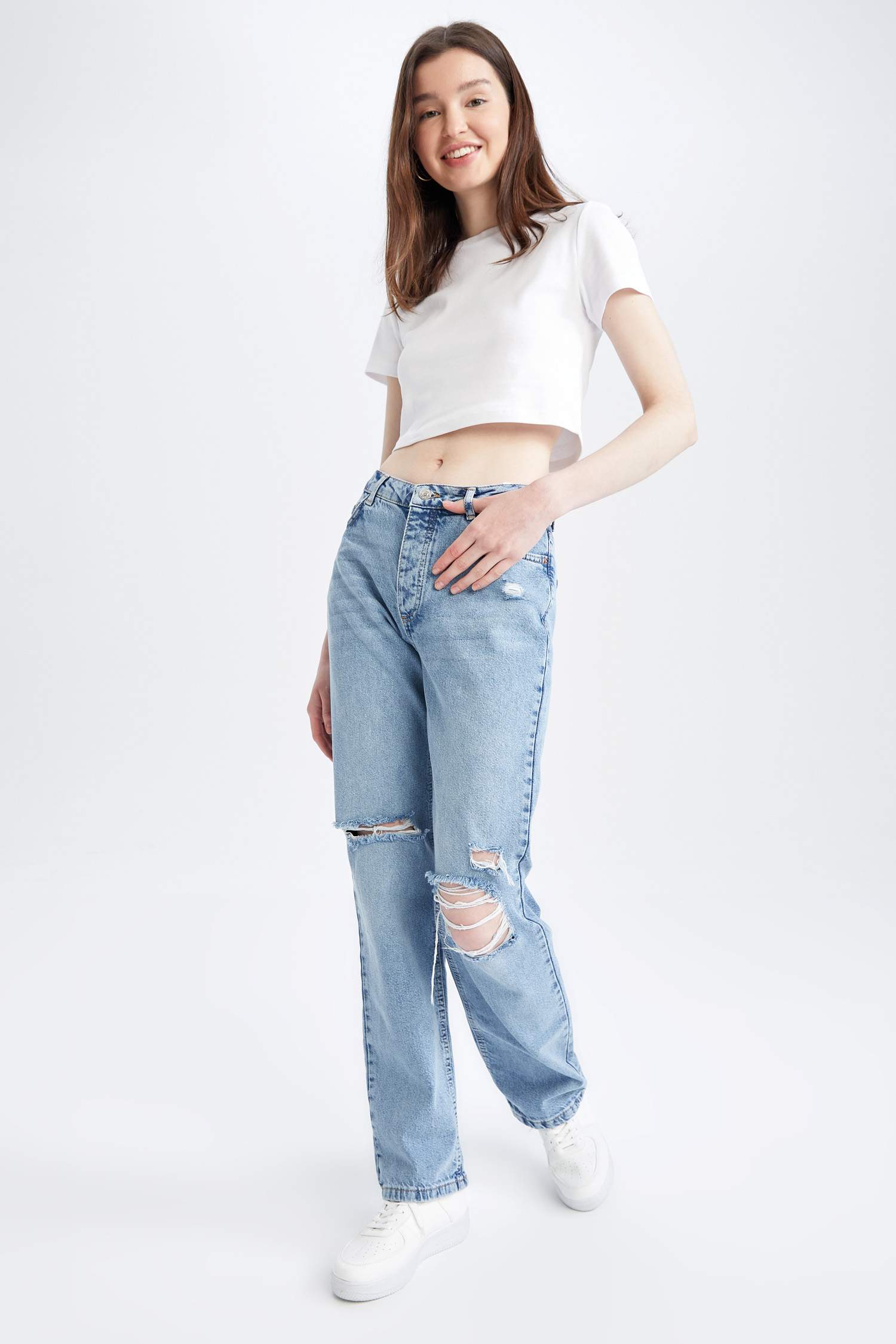 Defacto Boyfriend Düşük Bel Yırtık Detaylı Jean Pantolon. 10