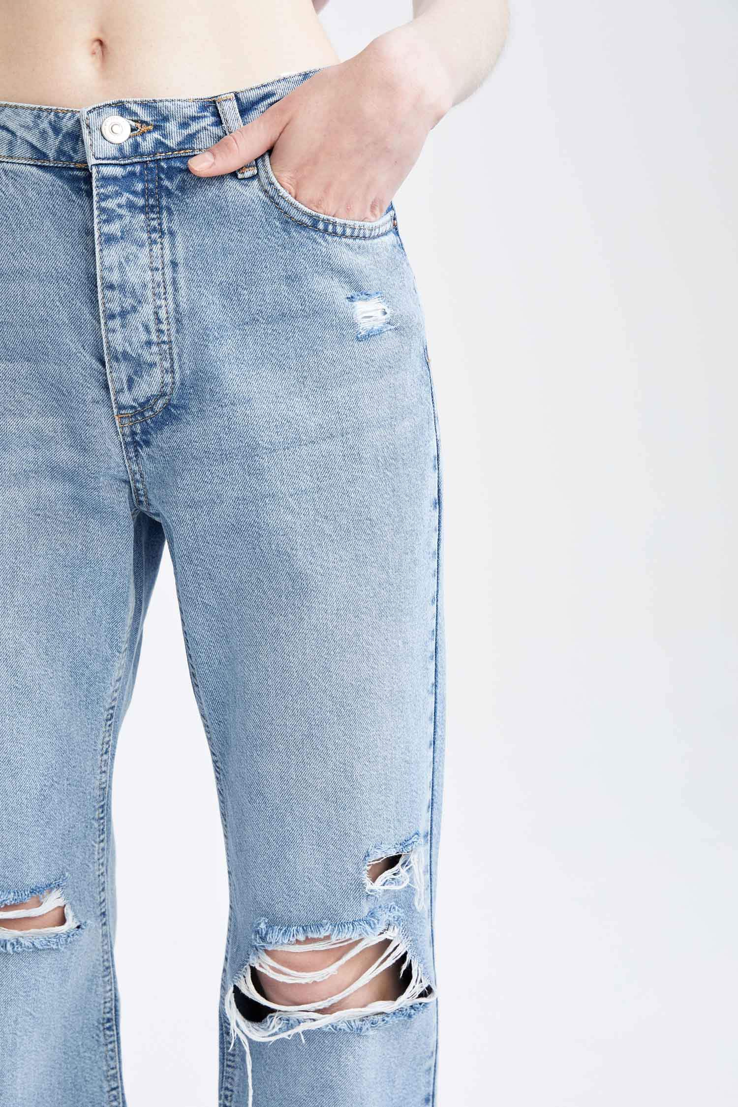 Defacto Boyfriend Düşük Bel Yırtık Detaylı Jean Pantolon. 4