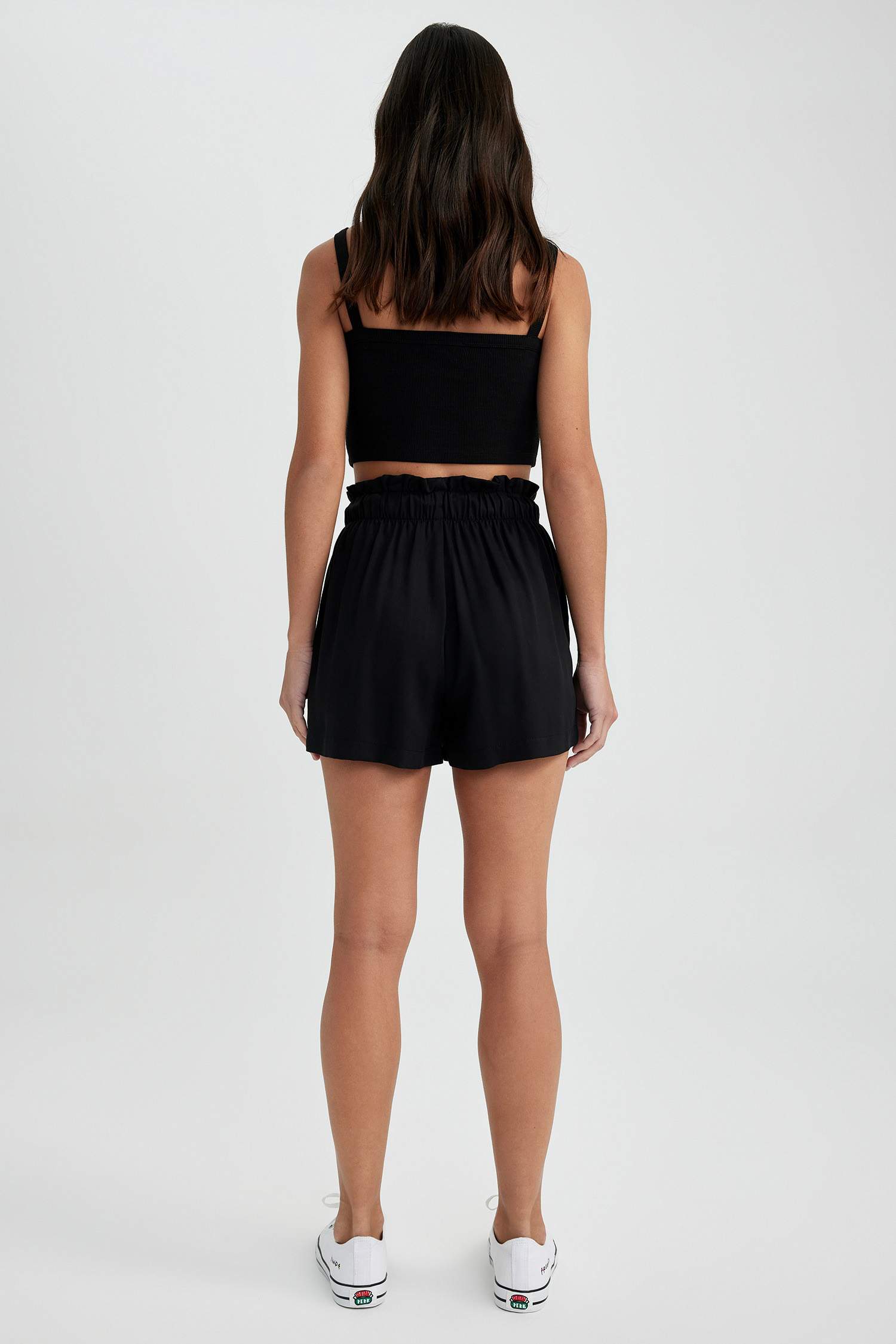 شورت قصة عادية