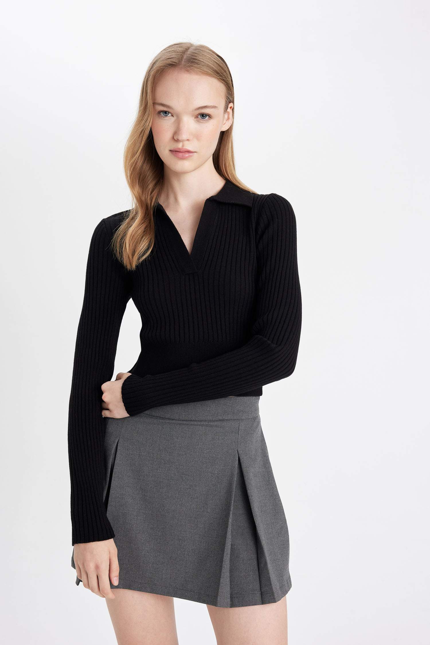 Slim Fit Dar Kesim Polo Yaka Crop Triko Kazak