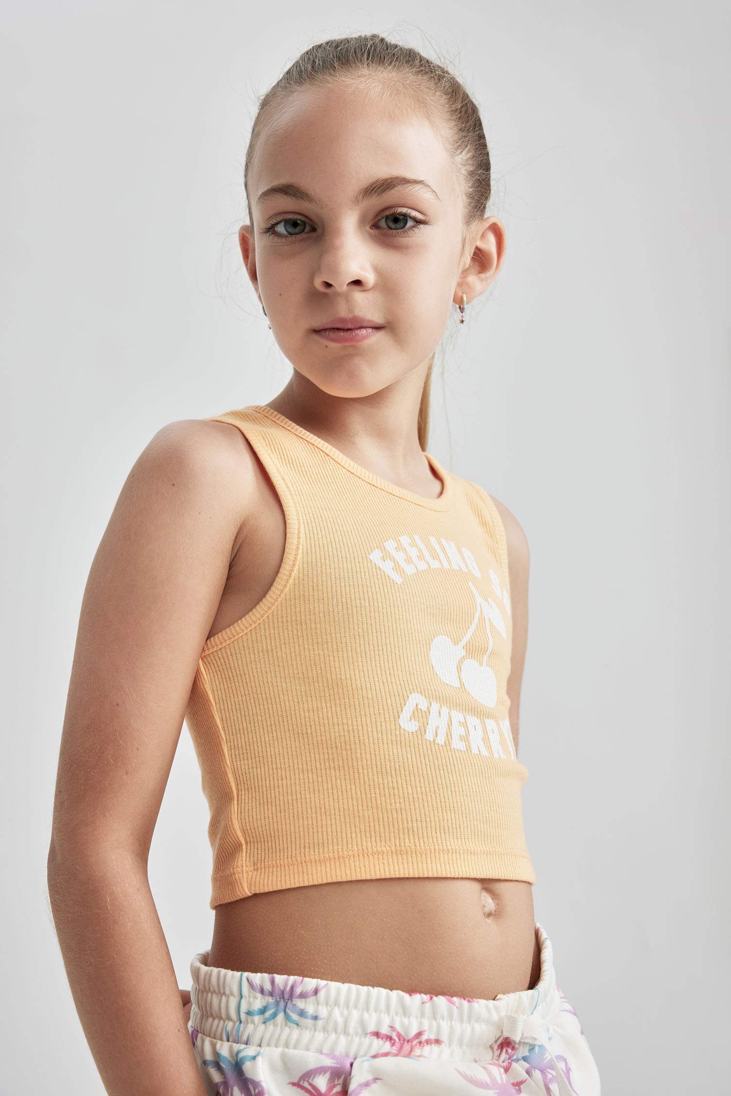 ديباردور كروب بأكمام قصيرة