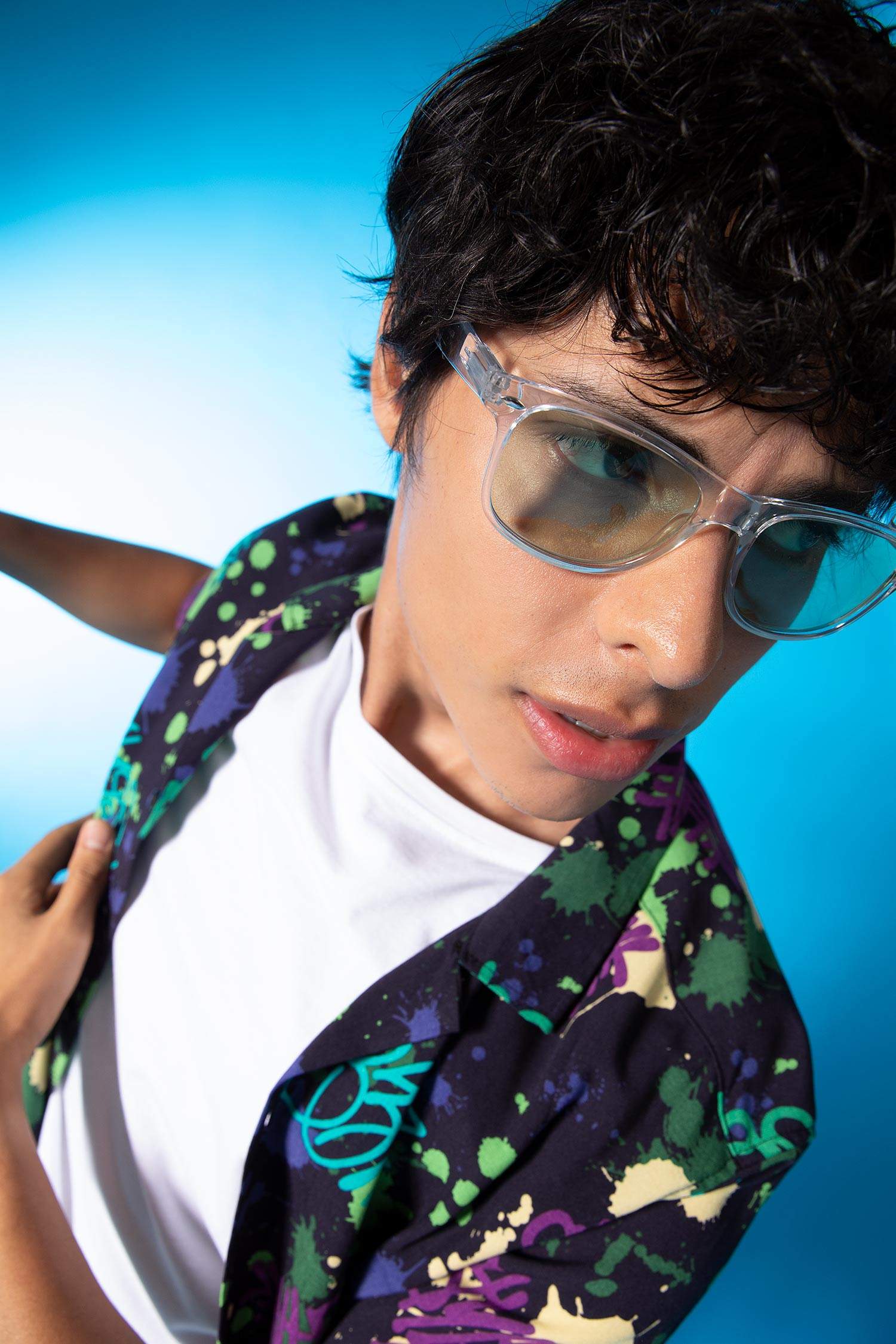 قميص هاواي فيسكوز مطبوع بقصة عادية