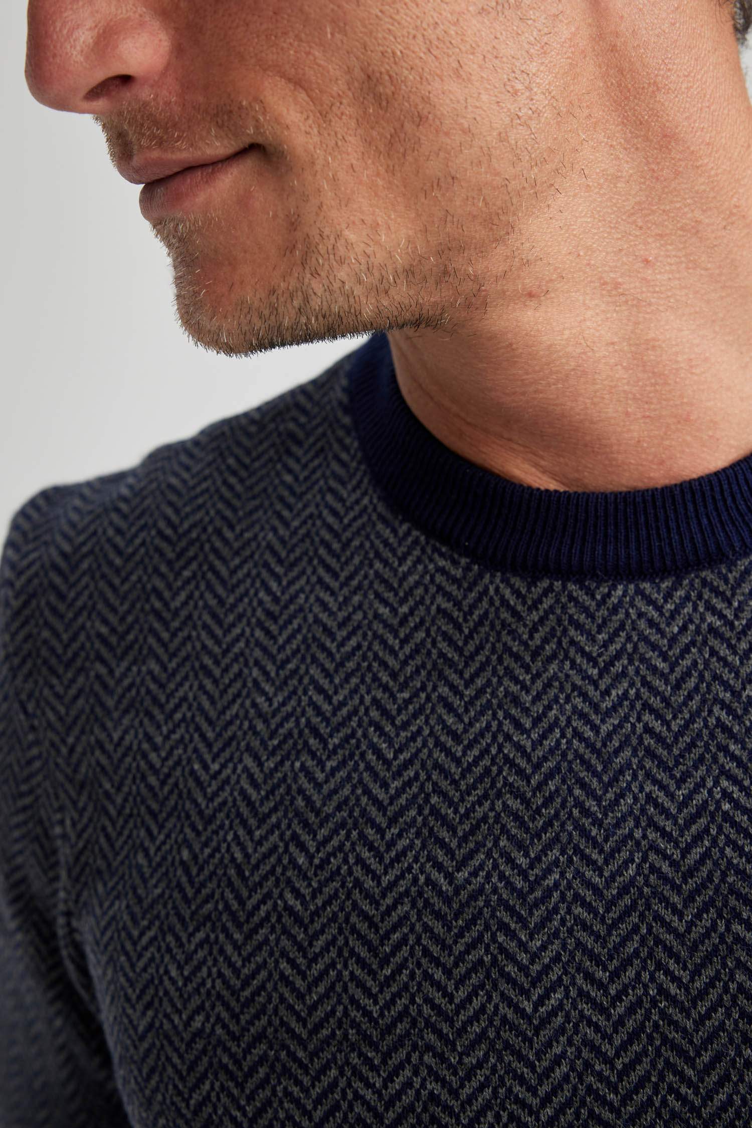 Pull-Over Coupe Standard Col Rond