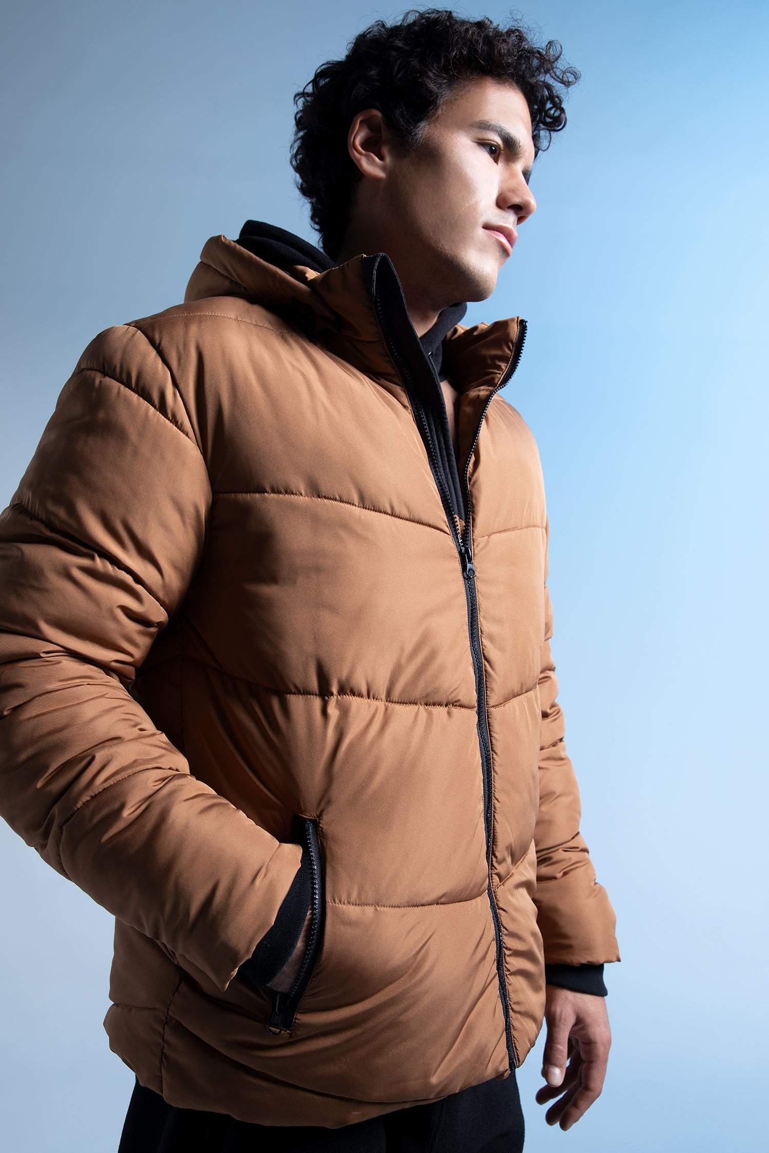 Rüzgar Geçirmez Su itici DeFactoFit Kapüşonlu İçi Polarlı Şişme Mont