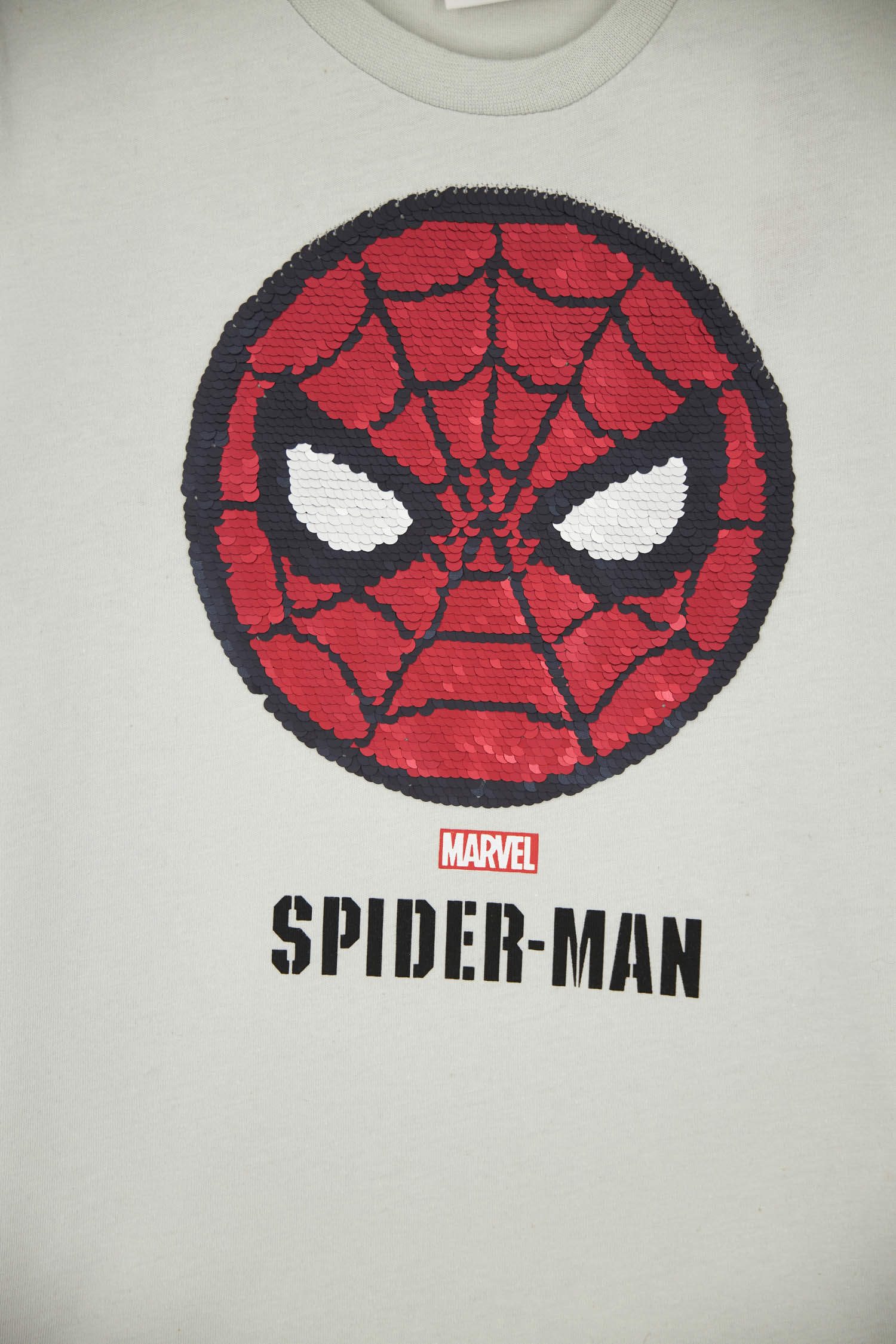 Defacto Erkek Çocuk Marvel Spiderman Regular Fit Bisiklet Yaka Payetli Kısa Kollu Tişört. 1