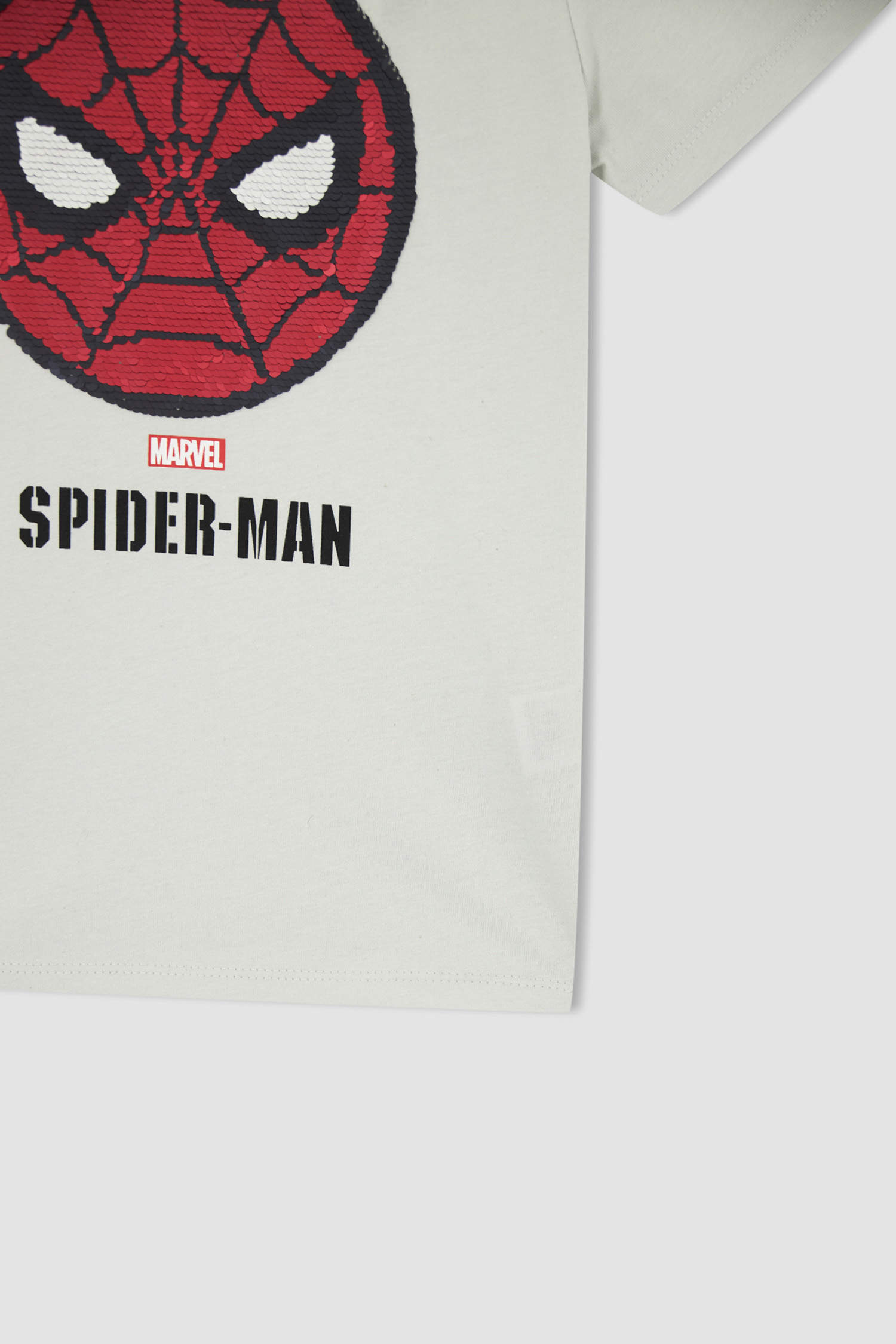 Defacto Erkek Çocuk Marvel Spiderman Regular Fit Bisiklet Yaka Payetli Kısa Kollu Tişört. 4