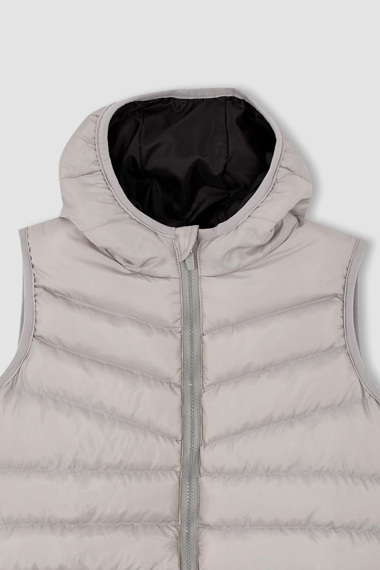 قمصلة يلك ولادي بغطاء للرأس