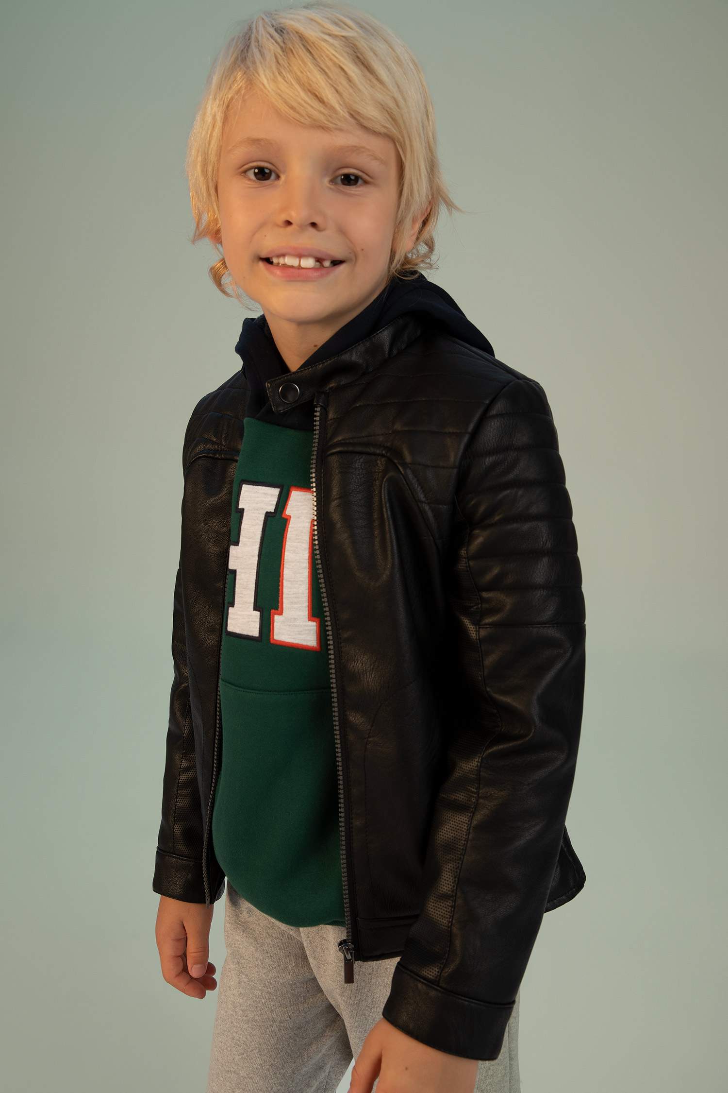 Куртка из искусственной кожи для мальчиков