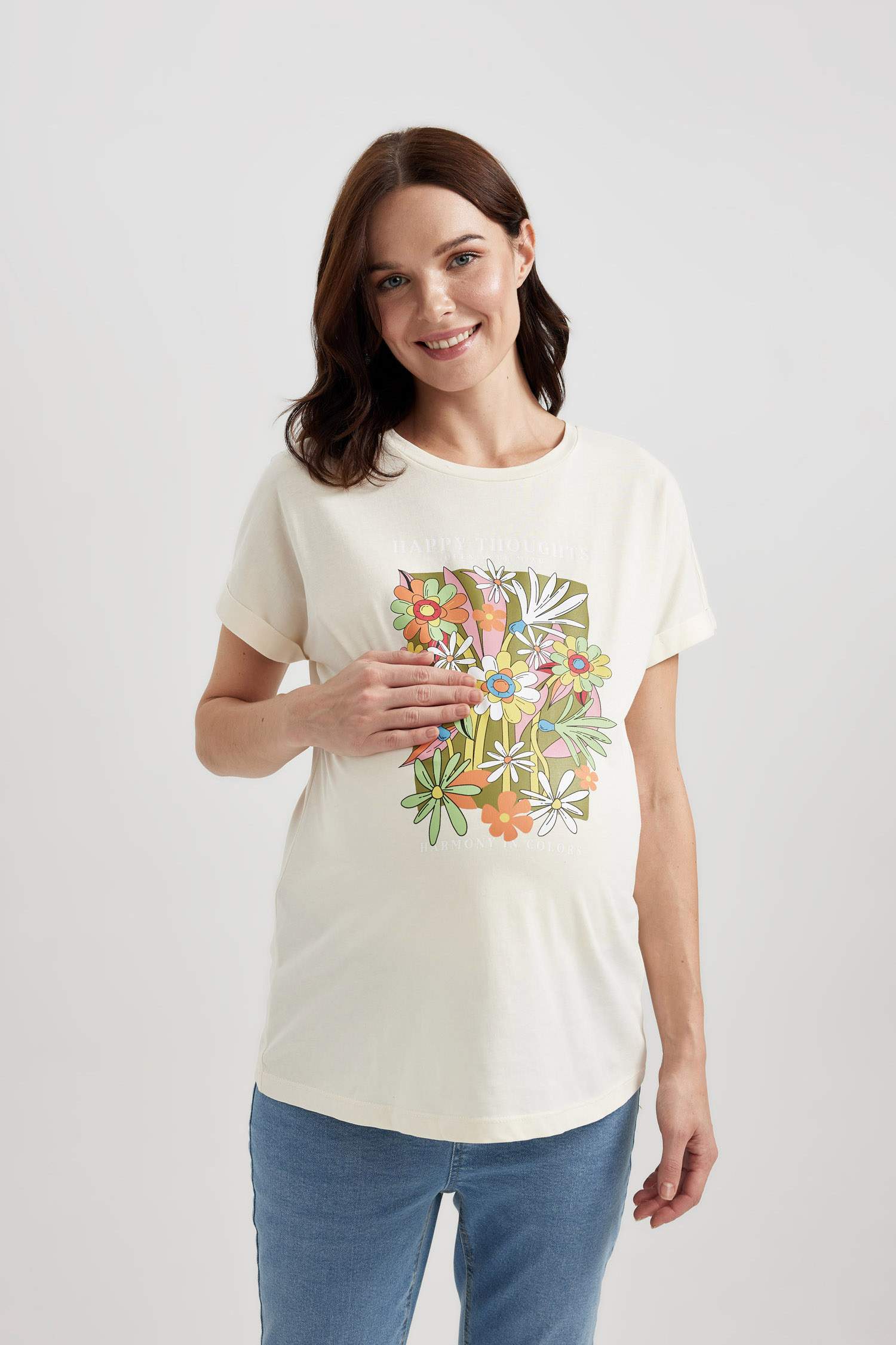 Топи з коротким рукавом стандартного крою для жінок