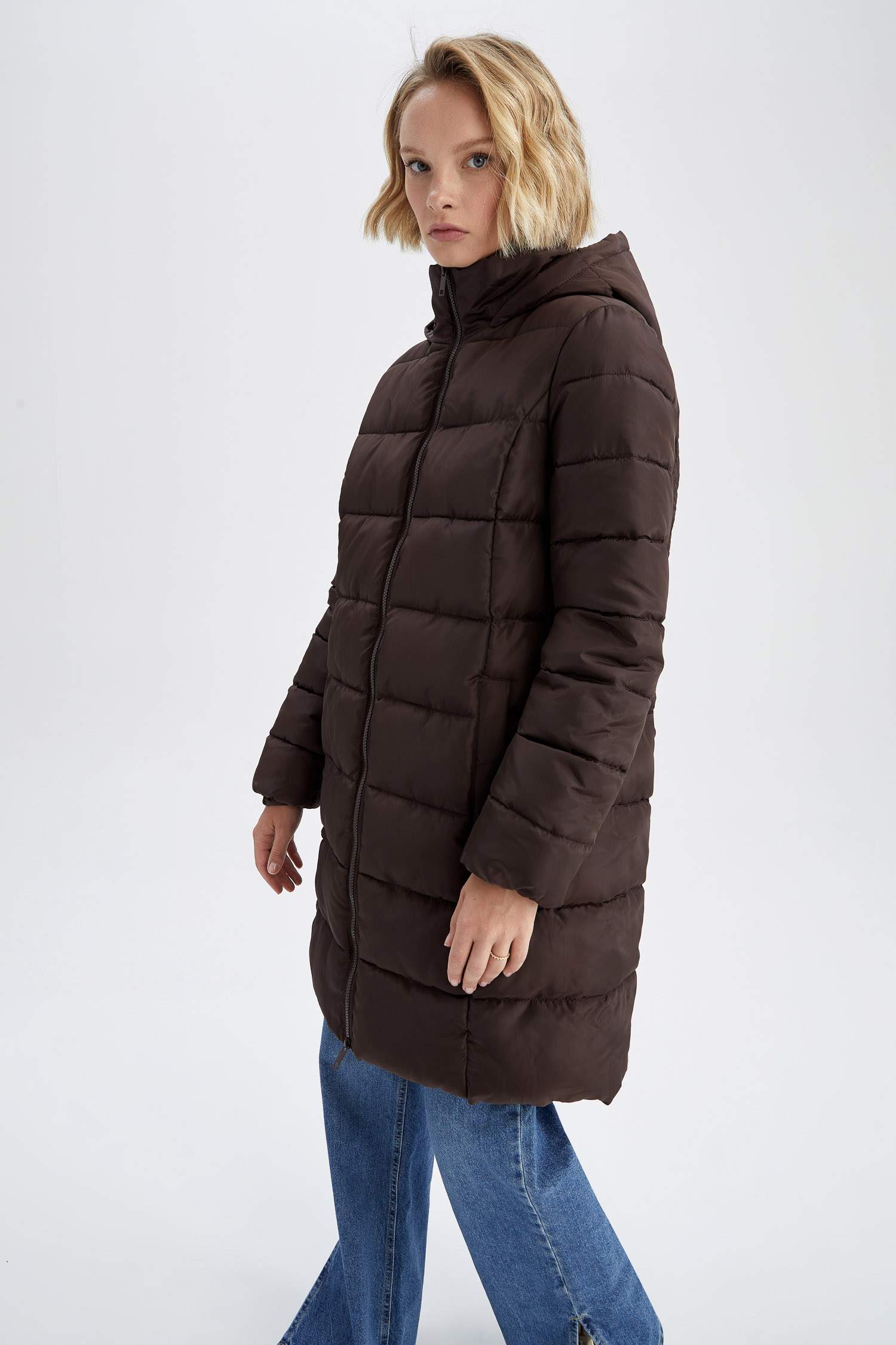 Парка стандартного кроя для женщин