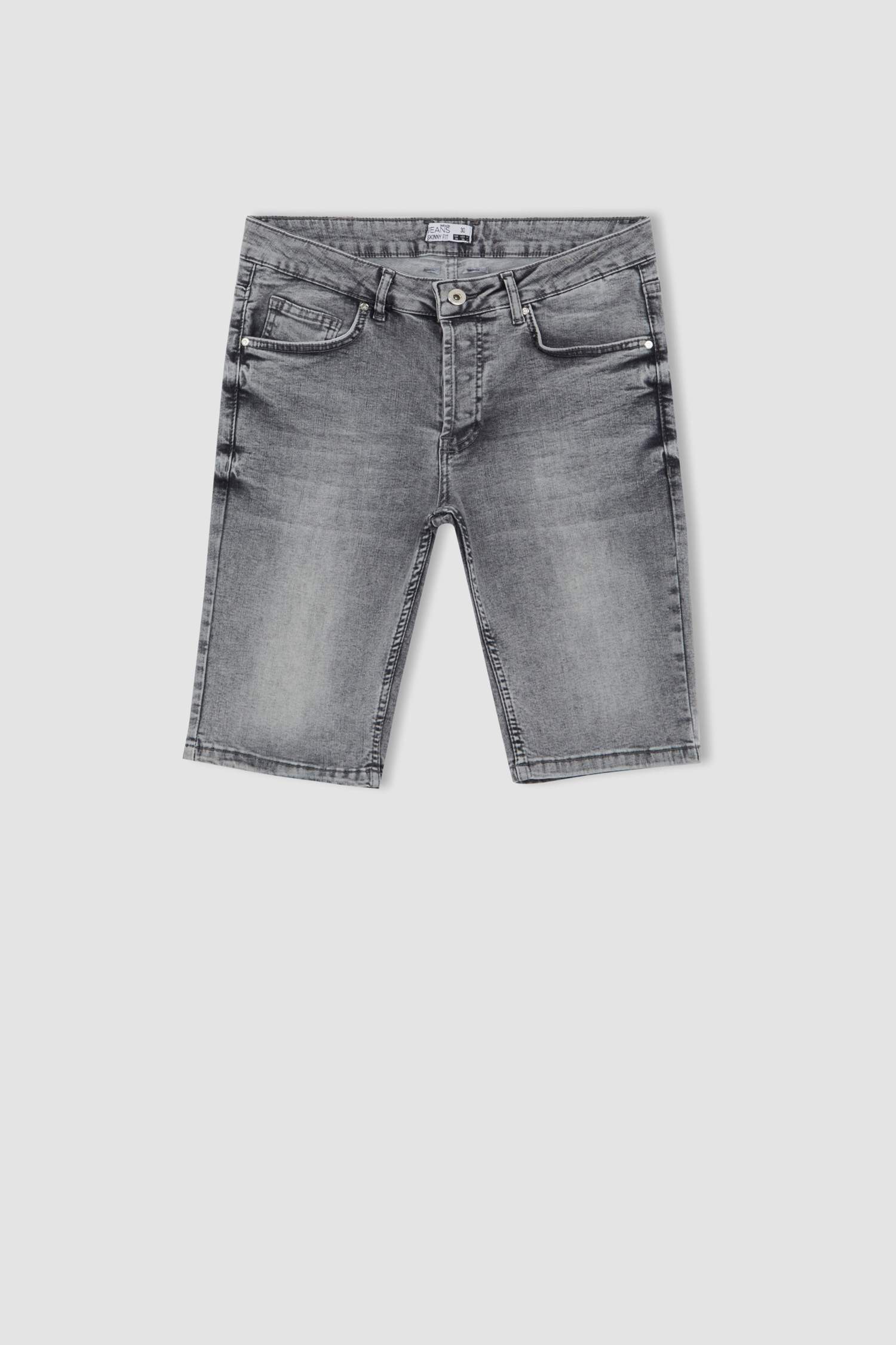 Grey MEN Skinny Fit Jean Short 2552812 | DeFacto