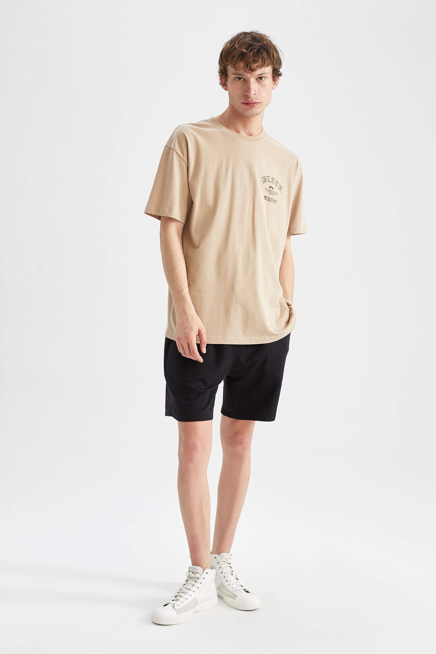 Boxy Fit Bisiklet Yaka Baskılı Pamuklu Penye Tişört