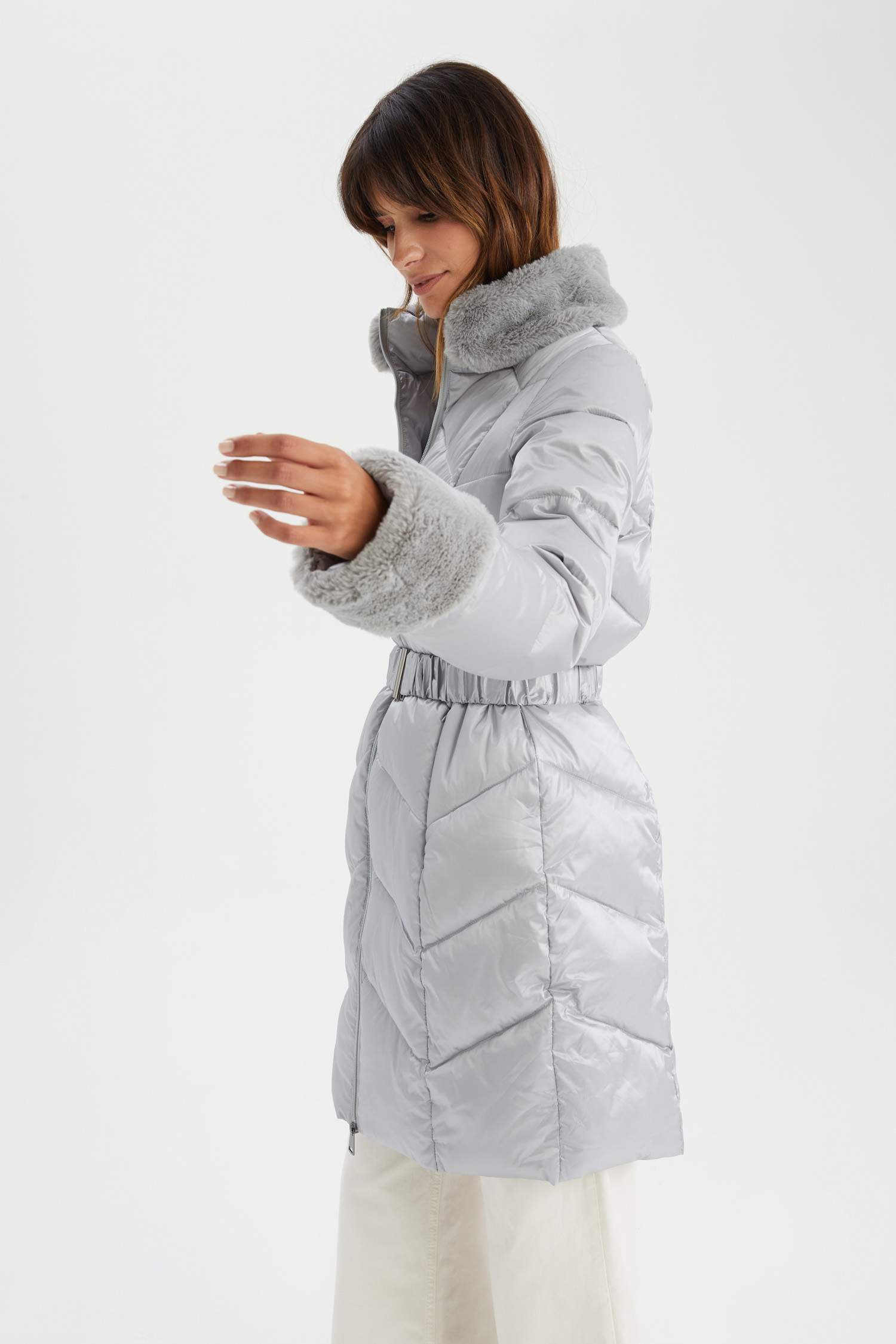 Парка стандартного кроя для женщин