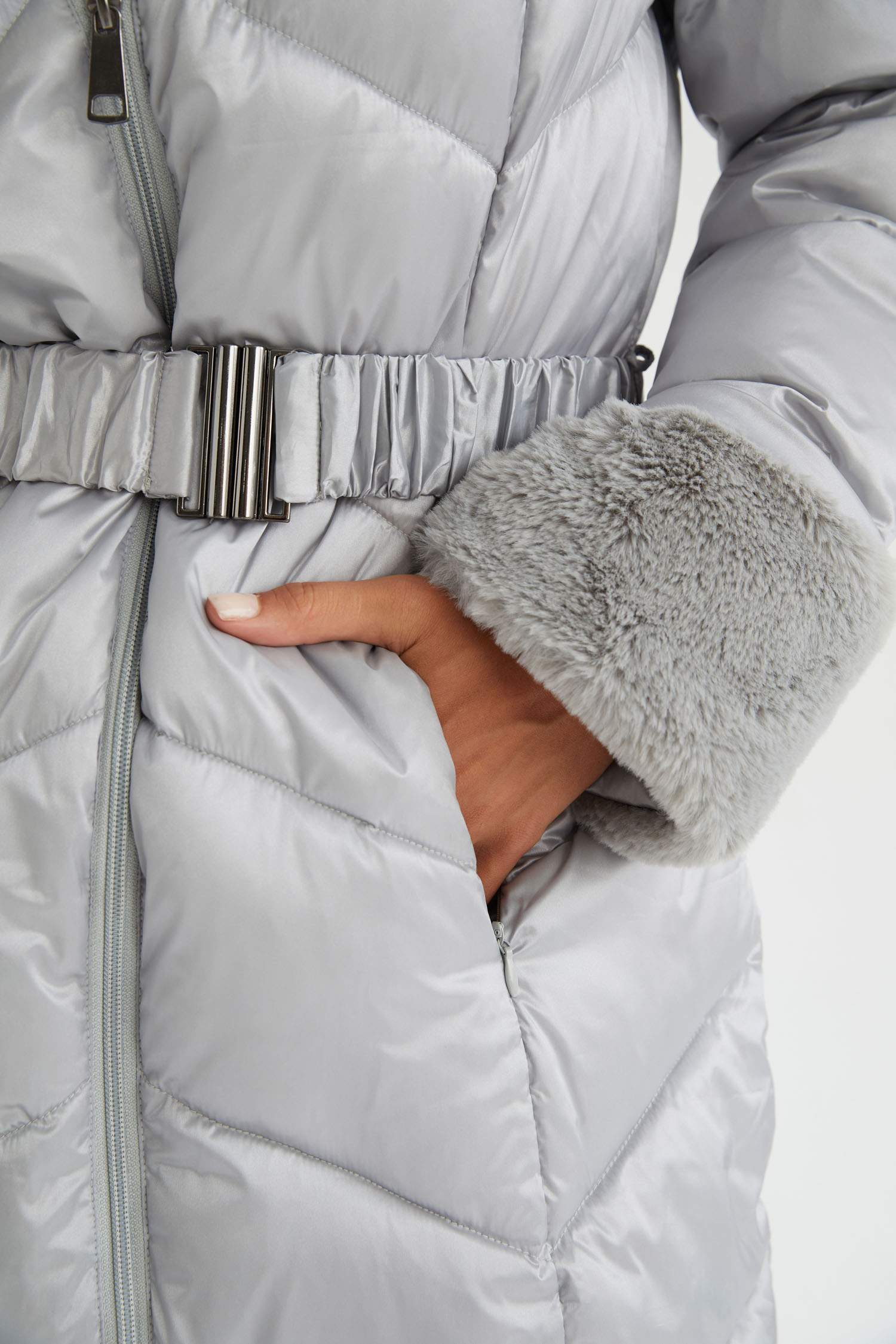 Парка стандартного кроя для женщин