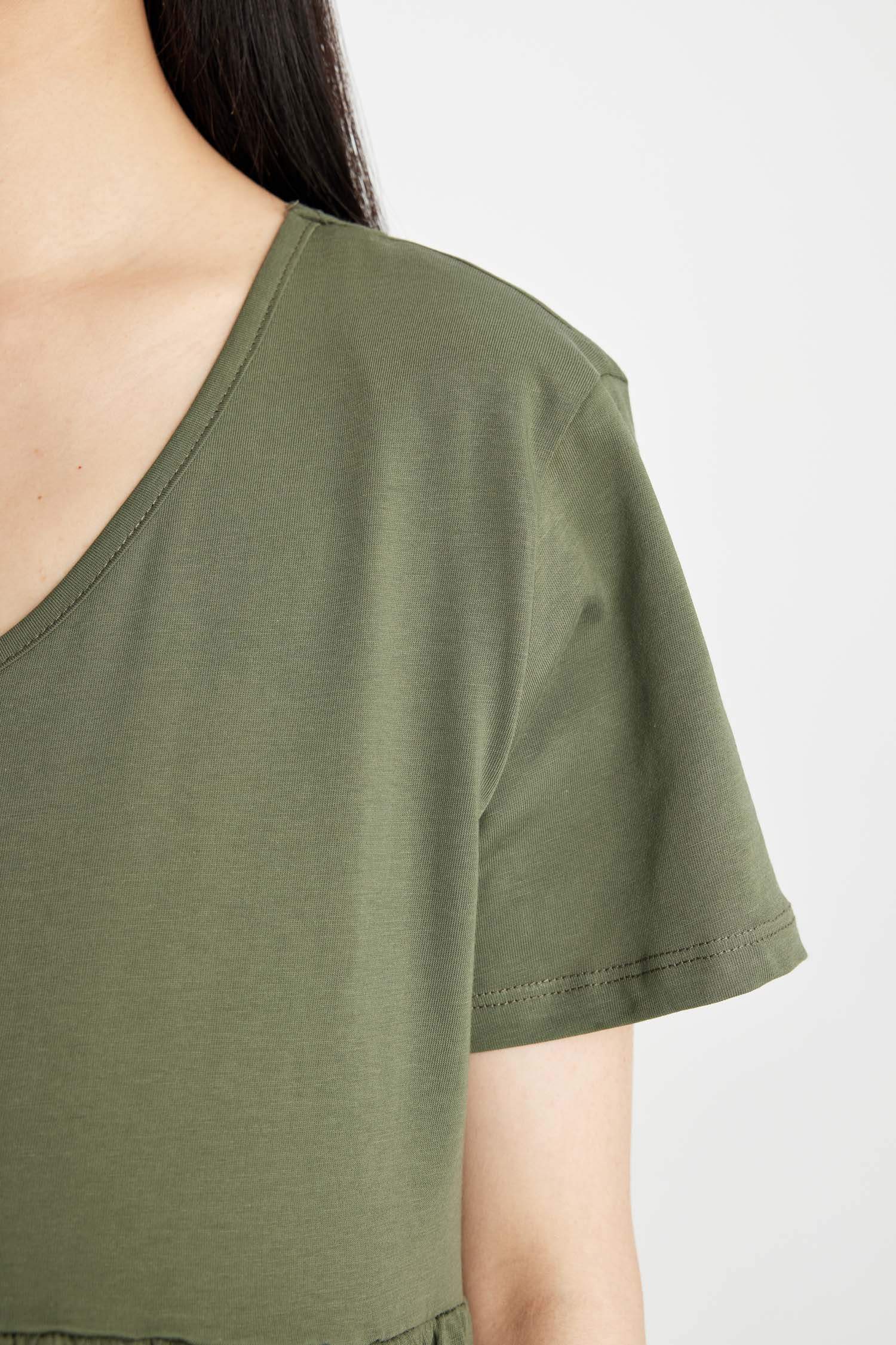 فستان حمل قصير قصة عادية