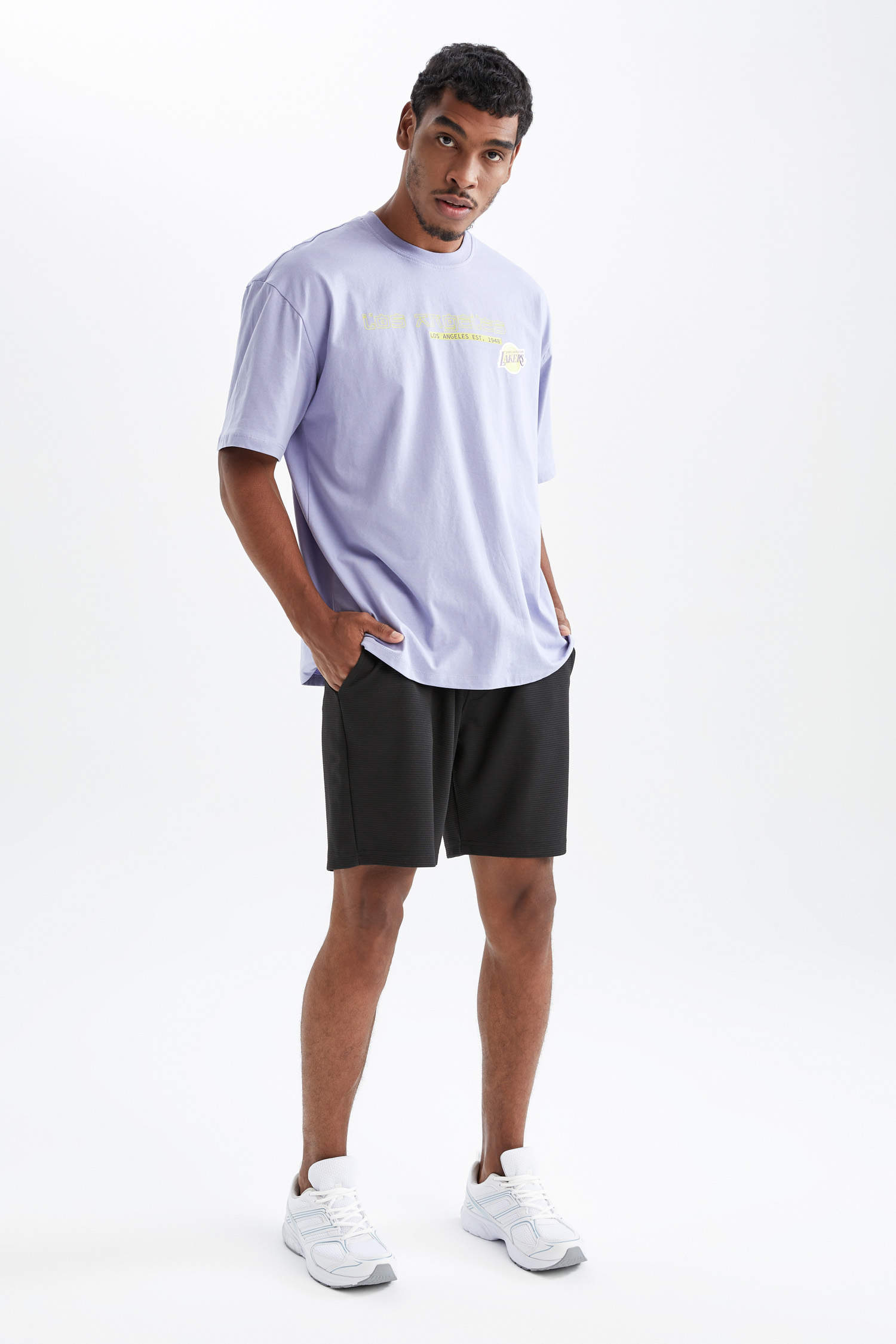 Black Man Defacto Fit Standard Fit Shorts 2456717 | DeFacto