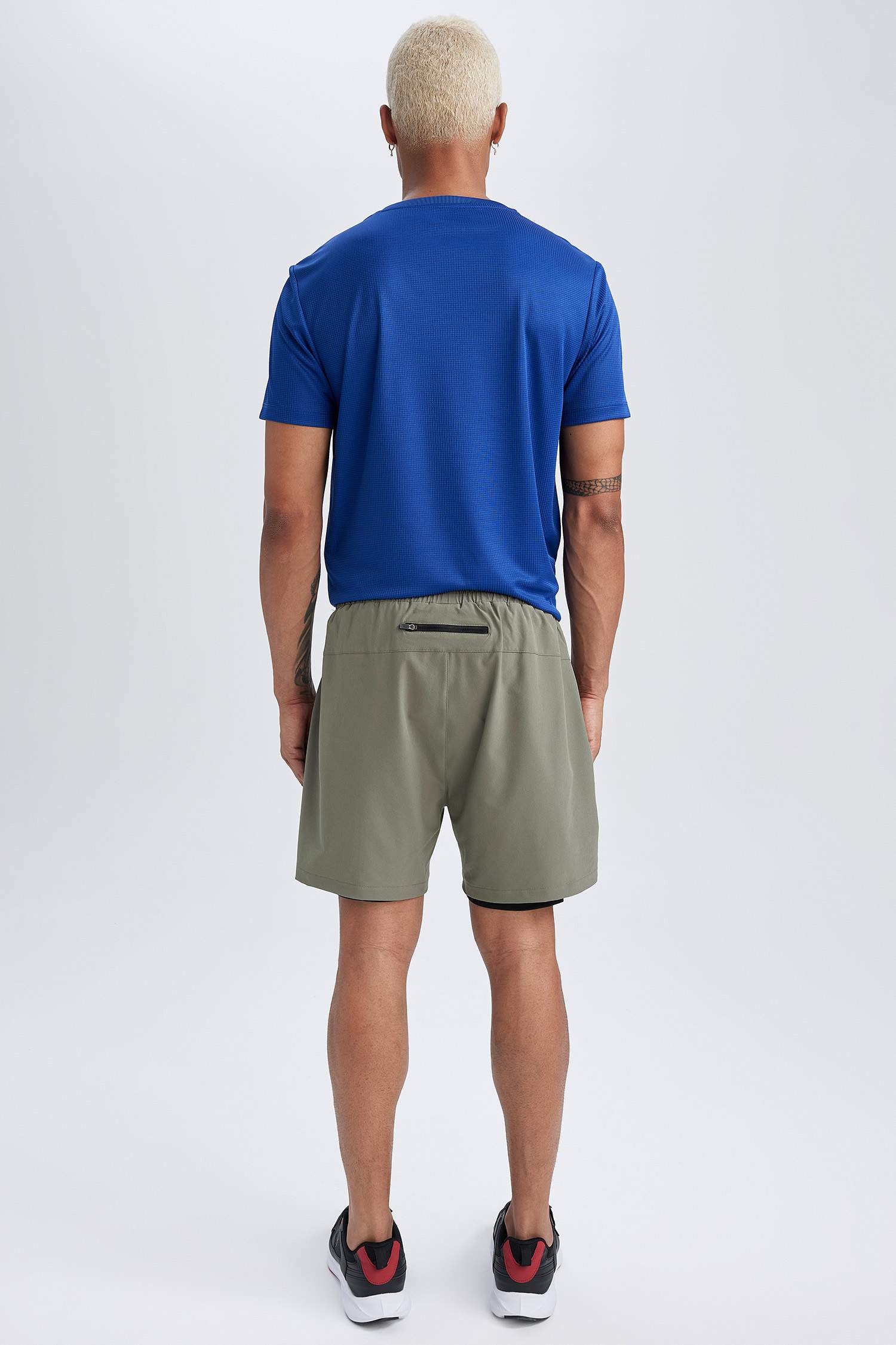 DeFactoFit Slim Fit Crew Neck Printed Sports T-Shirt