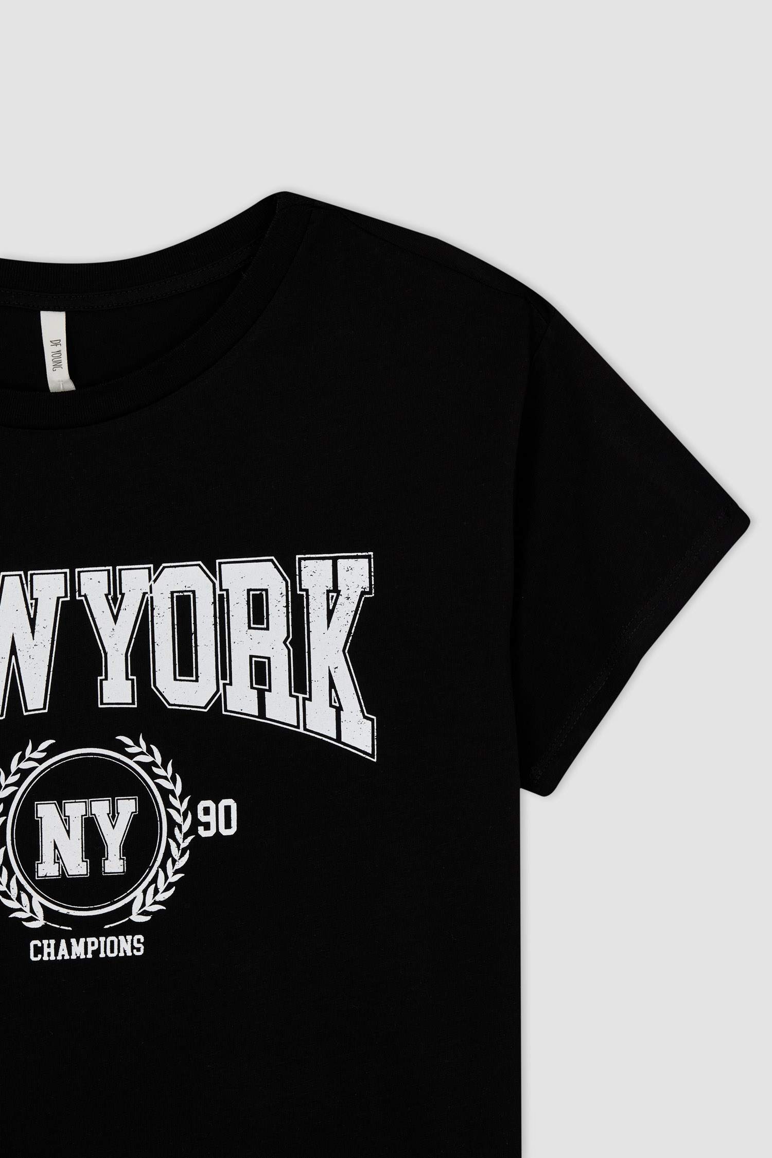 New York 199x Shirt Mens And Womens NYC T-Shirt