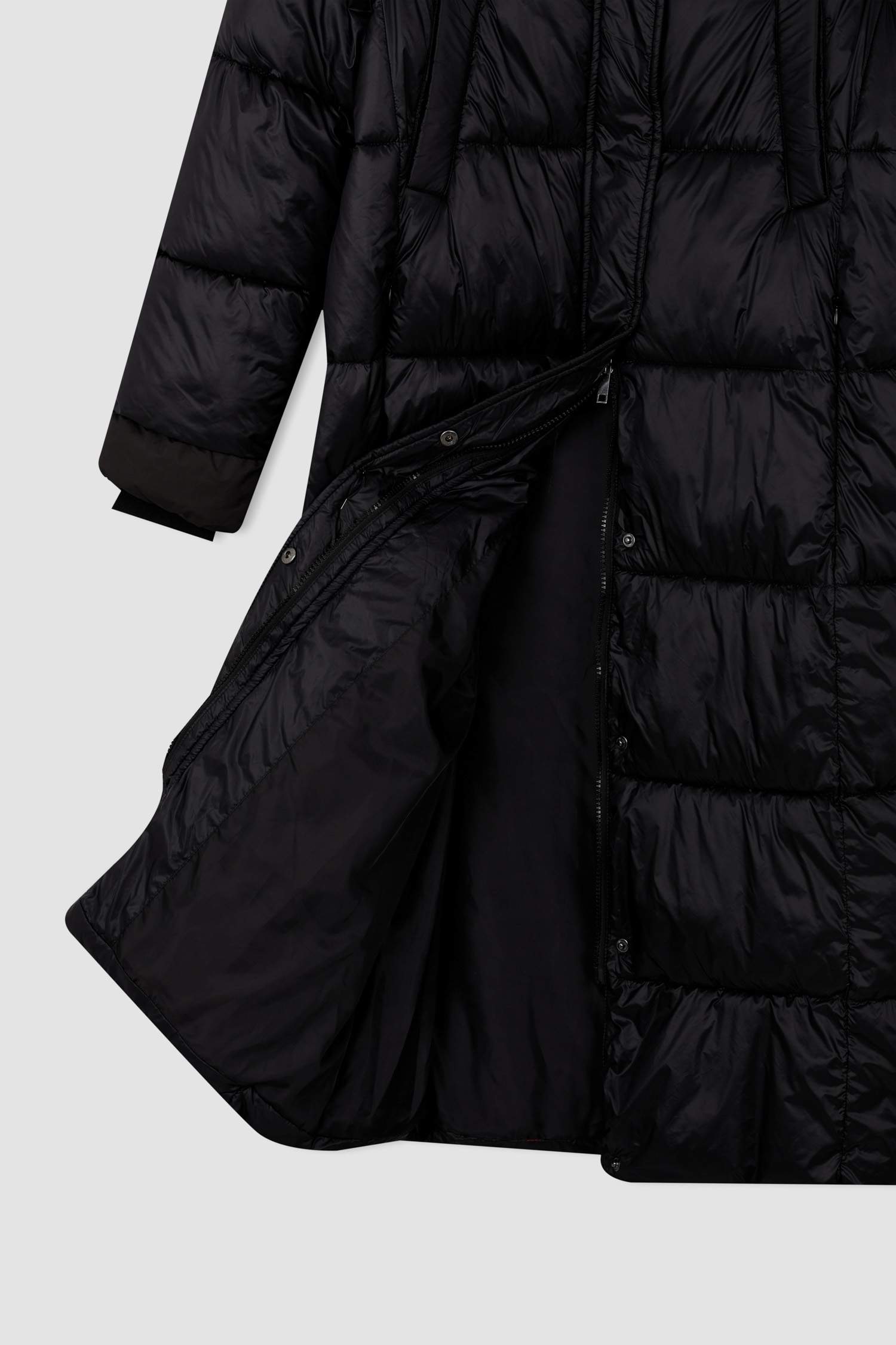 Куртка водооталкивающая свободного кроя с капюшоном