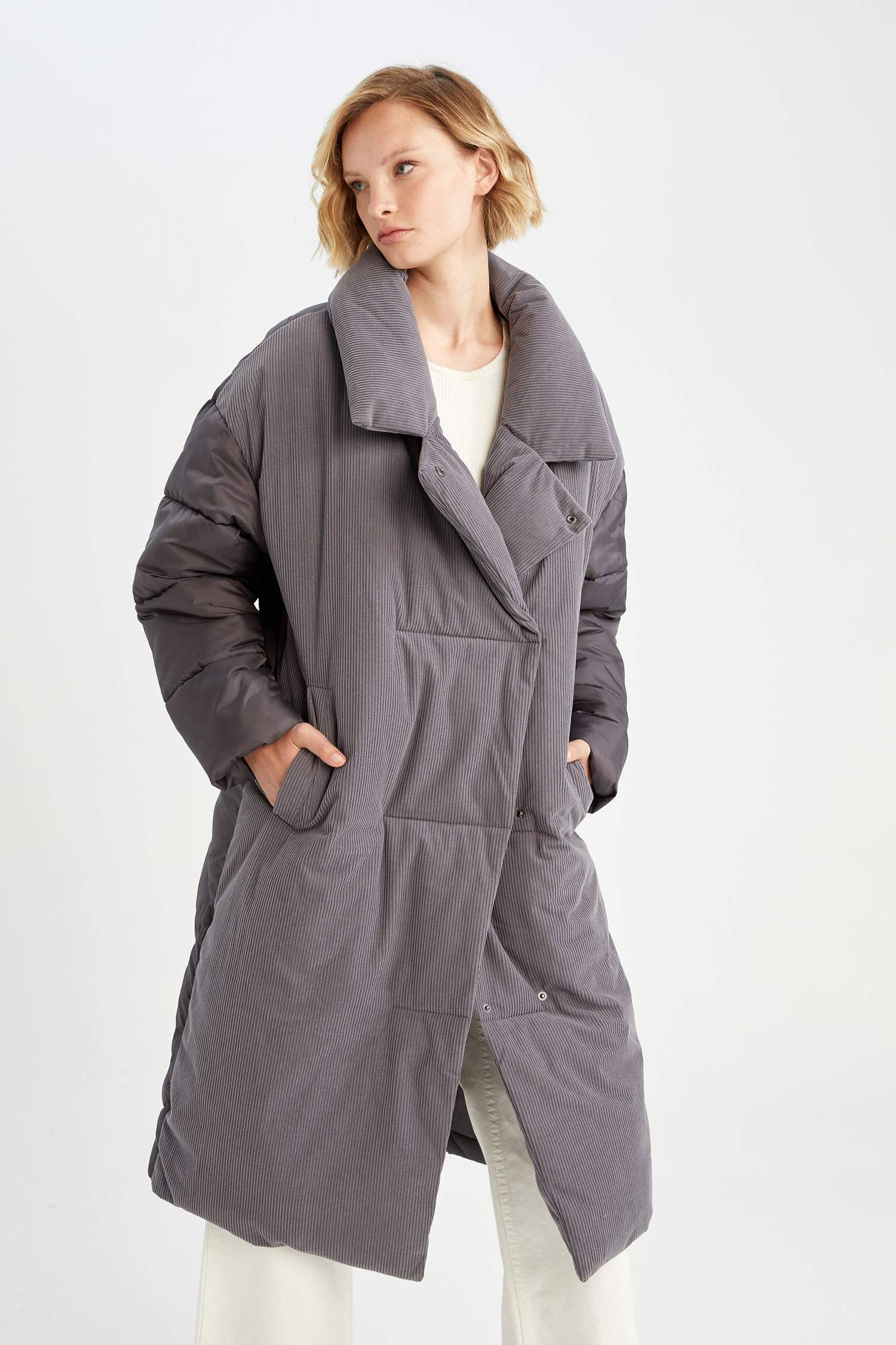 DeFacto Mädchen Wintermantel - Dicker Kapuzencoat Mit Langen Ärmeln