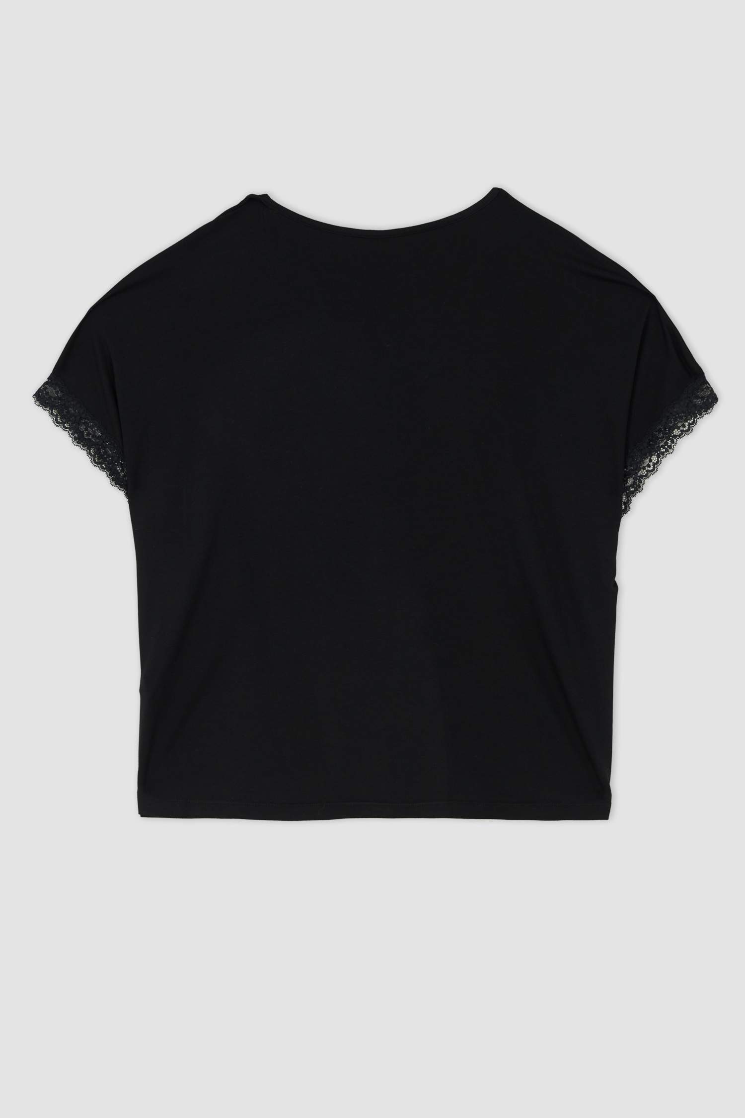 Black Woman 2 piece Plussize Fit Knitted Sets 2520742 DeFacto