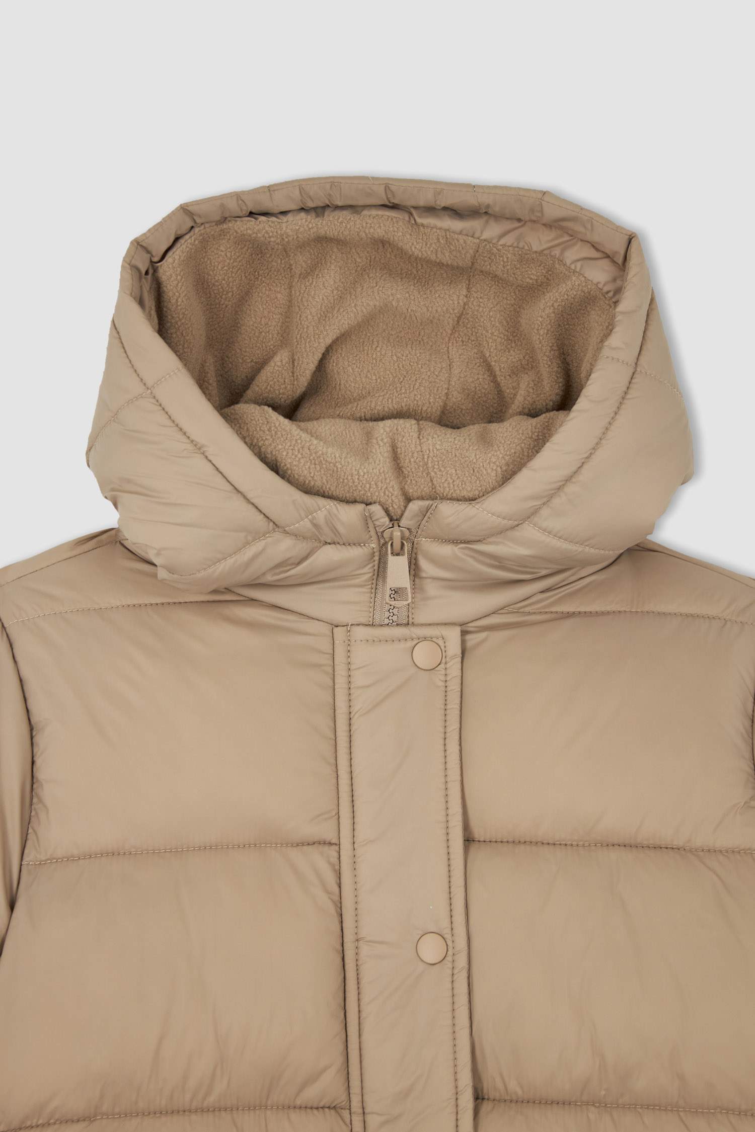 جاكيت بناتي بقصة عادية بغطاء للرأس مبطن بالصوف