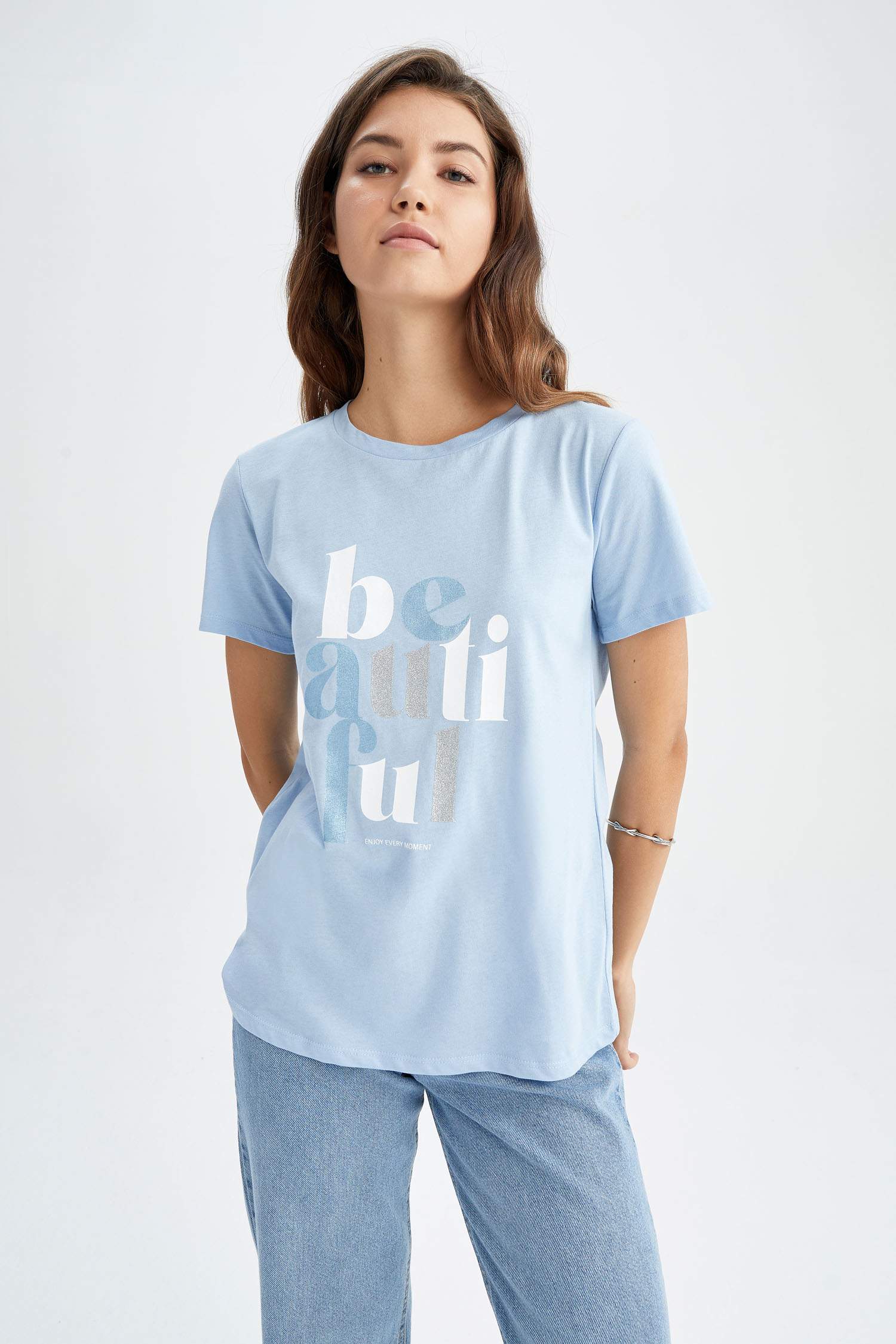 Футболка стандартного кроя с принтом из 100% хлопка