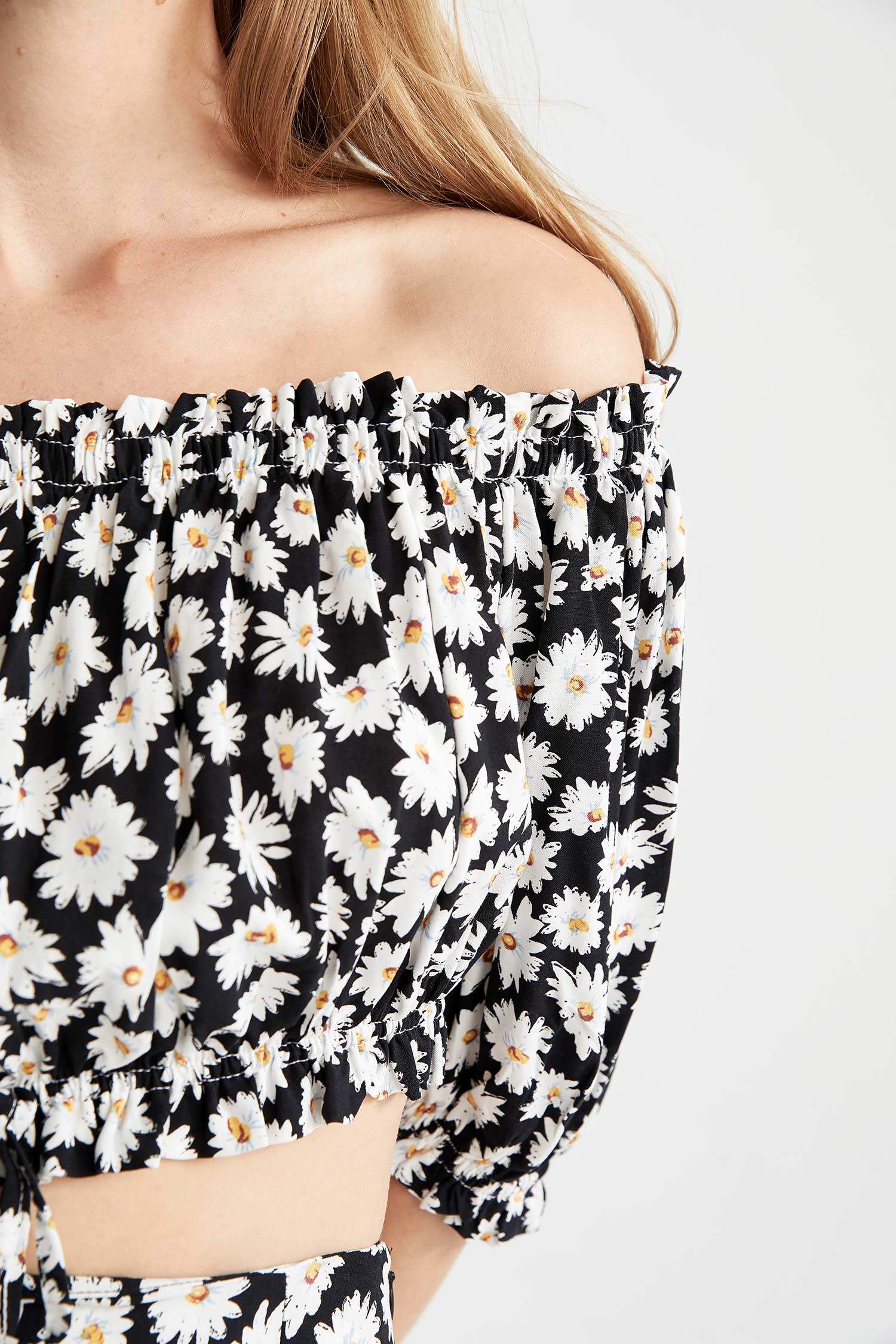 Қысқа Жеңді Блузка