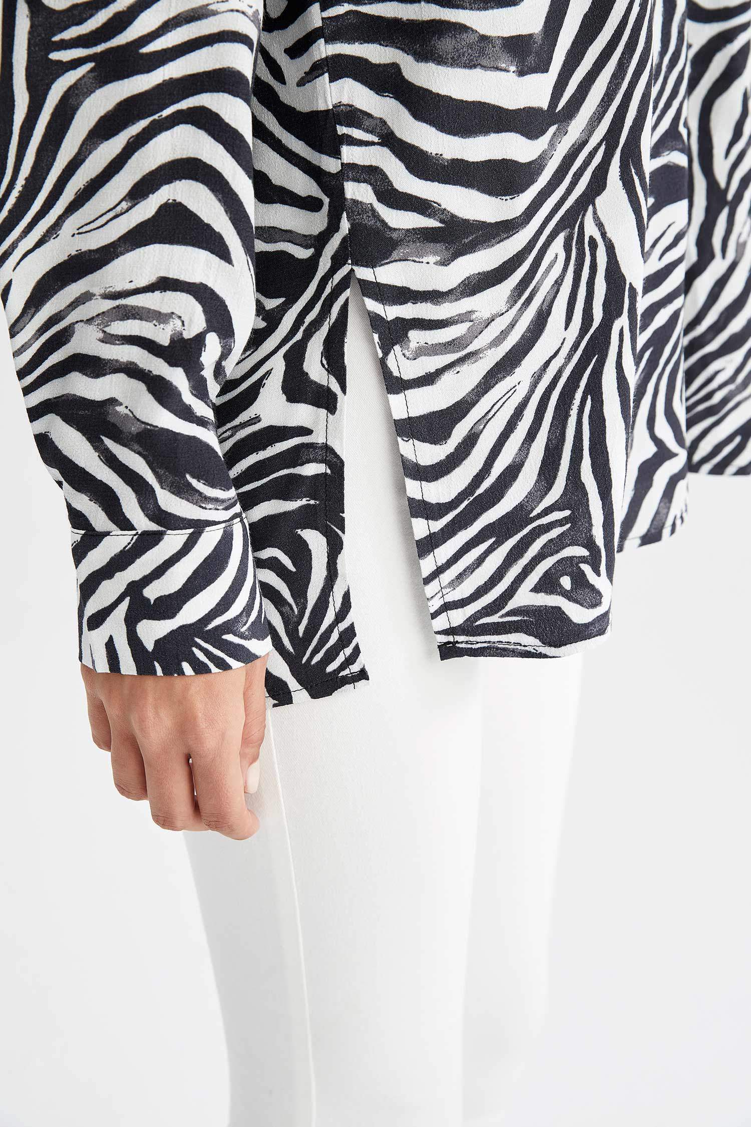 Defacto Oversize Fit Zebra Desenli Maroken Uzun Kollu Gömlek. 7