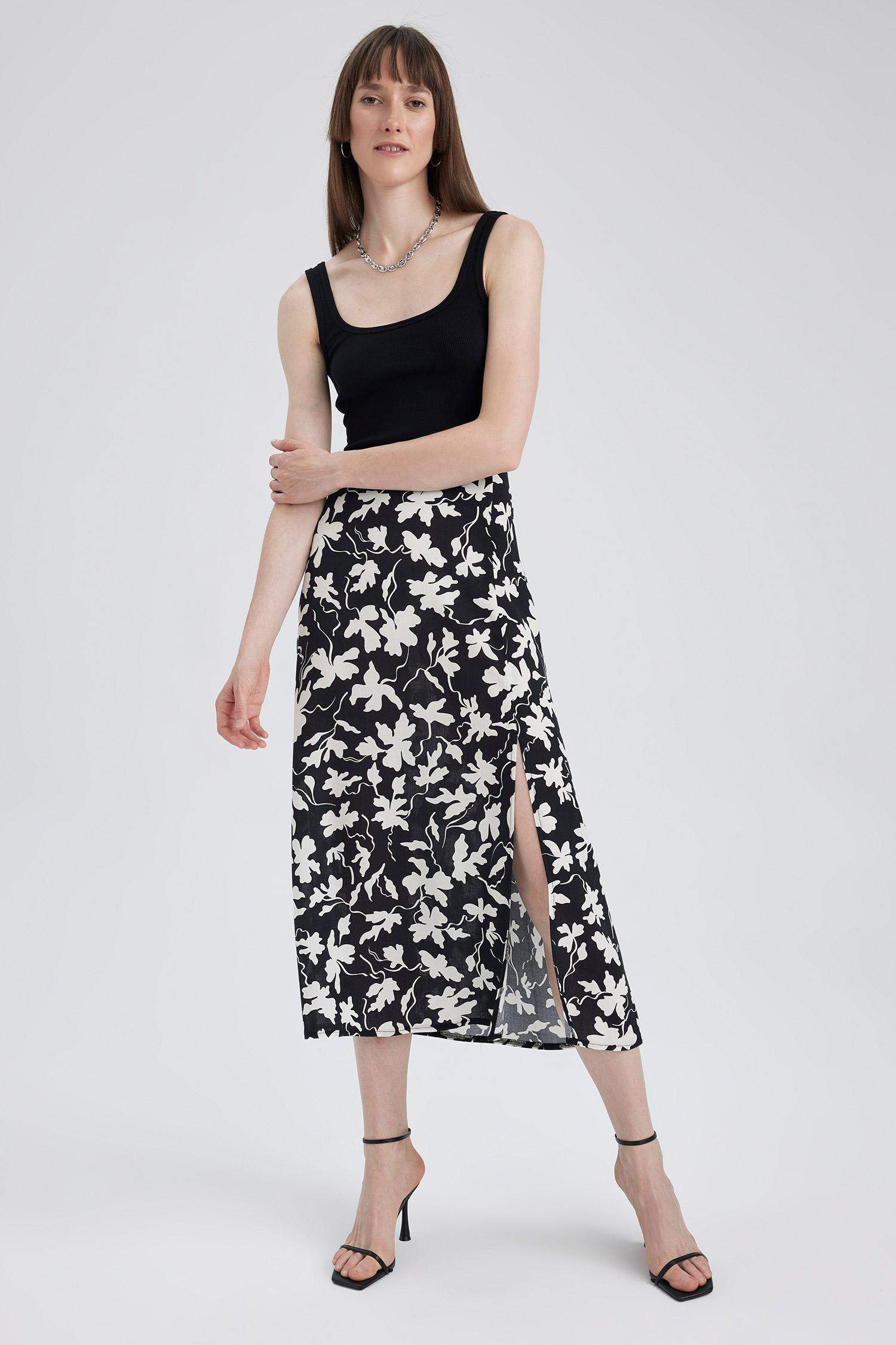 Jupe mi-longue en viscose à motif floral