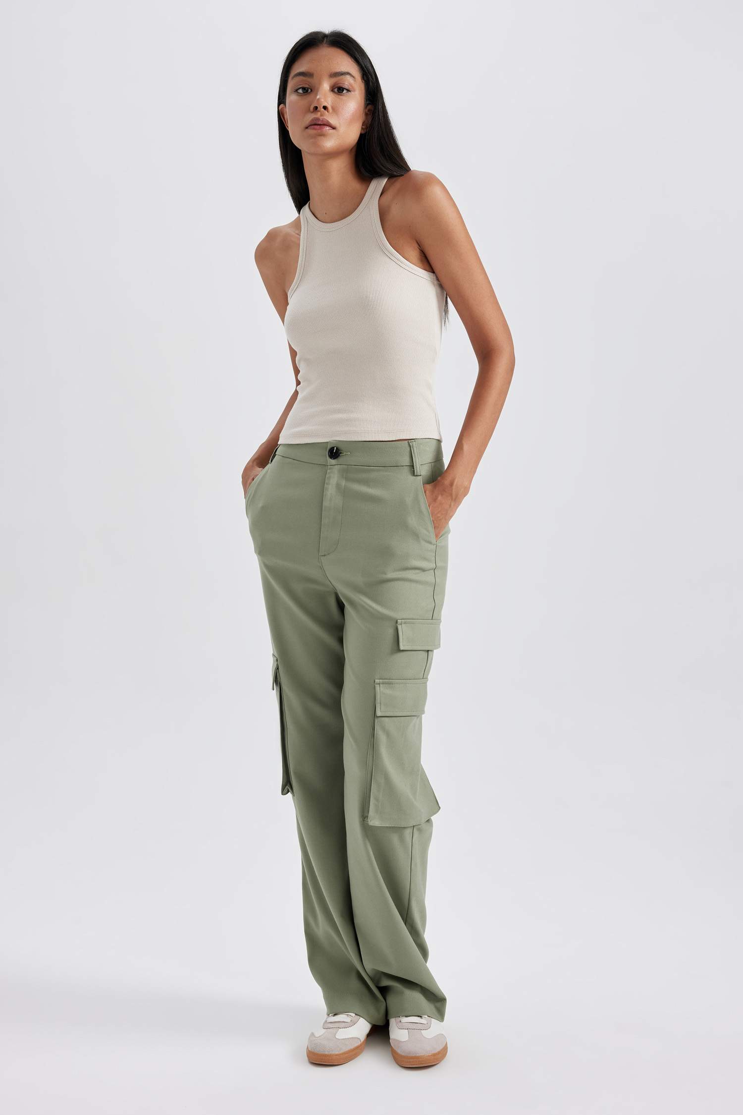 Slim Fit Dar Kesim Halter Yaka Fitilli Kaşkorse Atlet