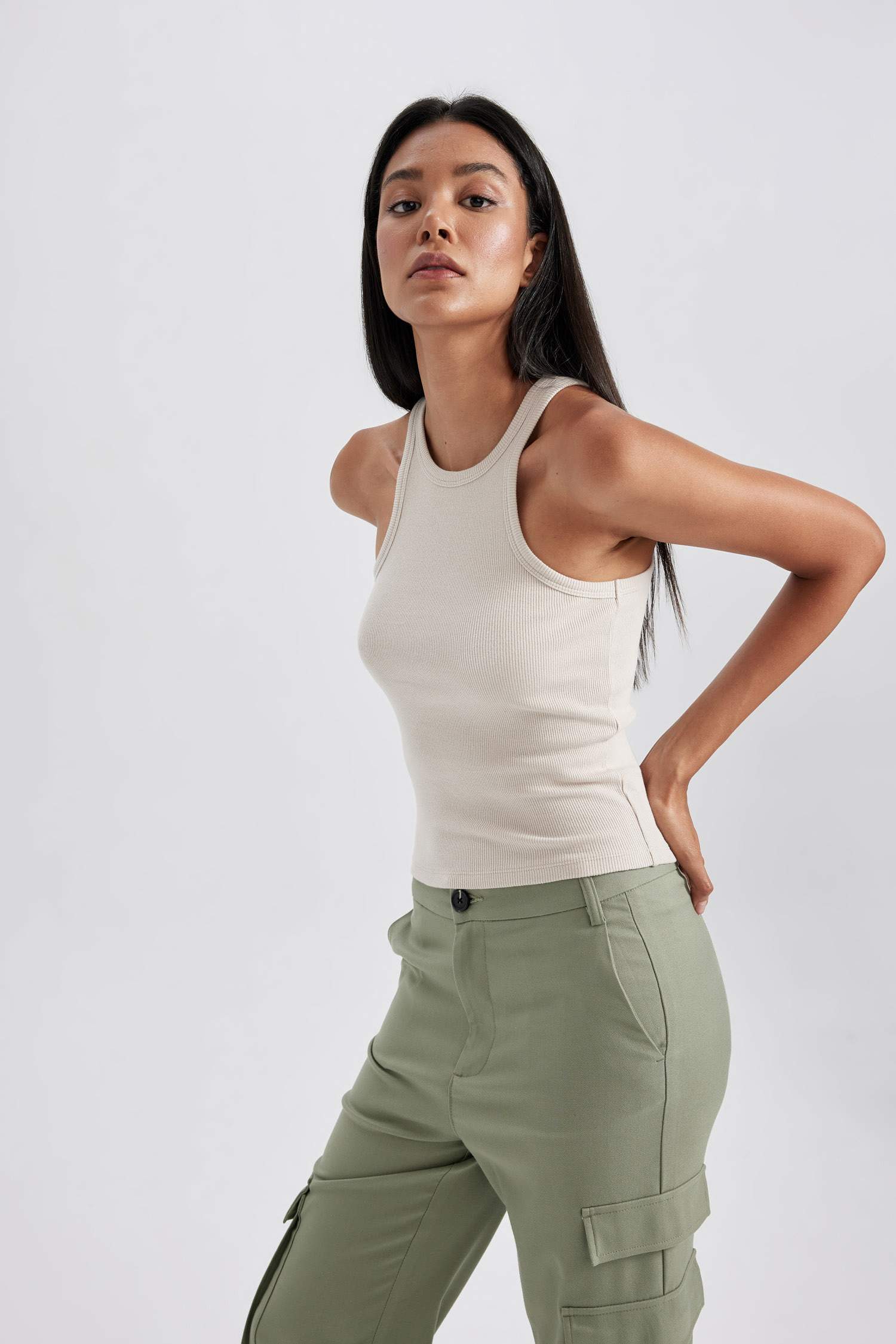 Slim Fit Dar Kesim Halter Yaka Fitilli Kaşkorse Atlet