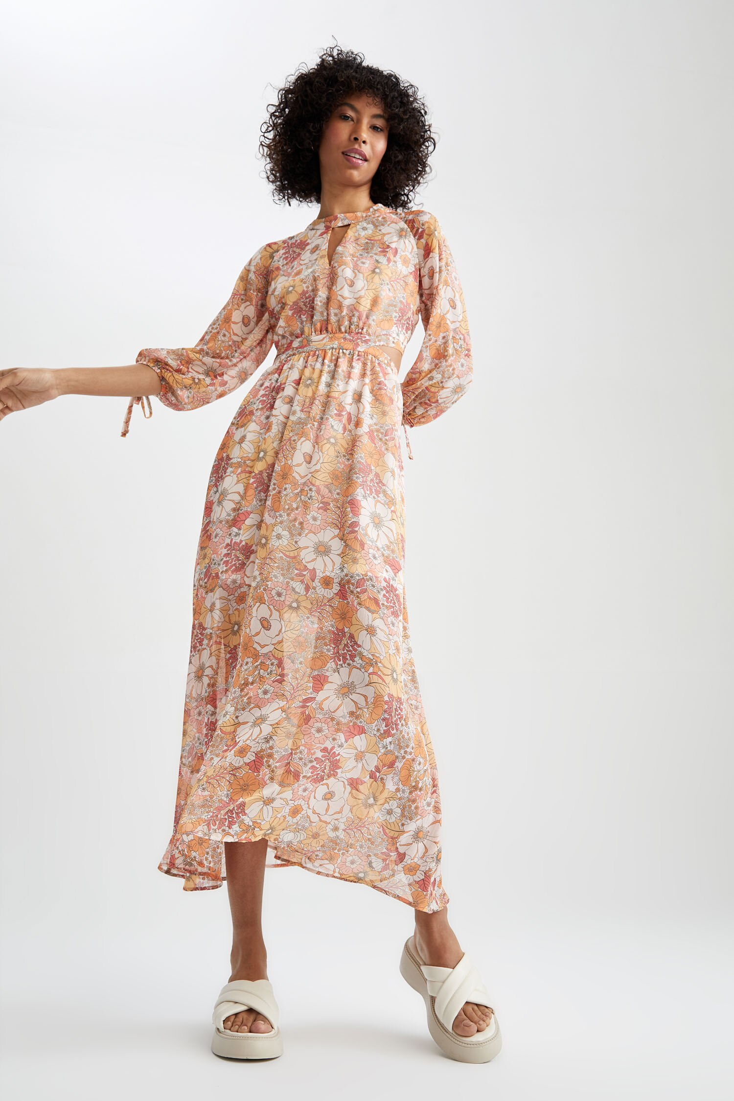 Ecru WOMAN A Cut Long Sleeve Floral Print Maxi Dress 2489758 DeFacto