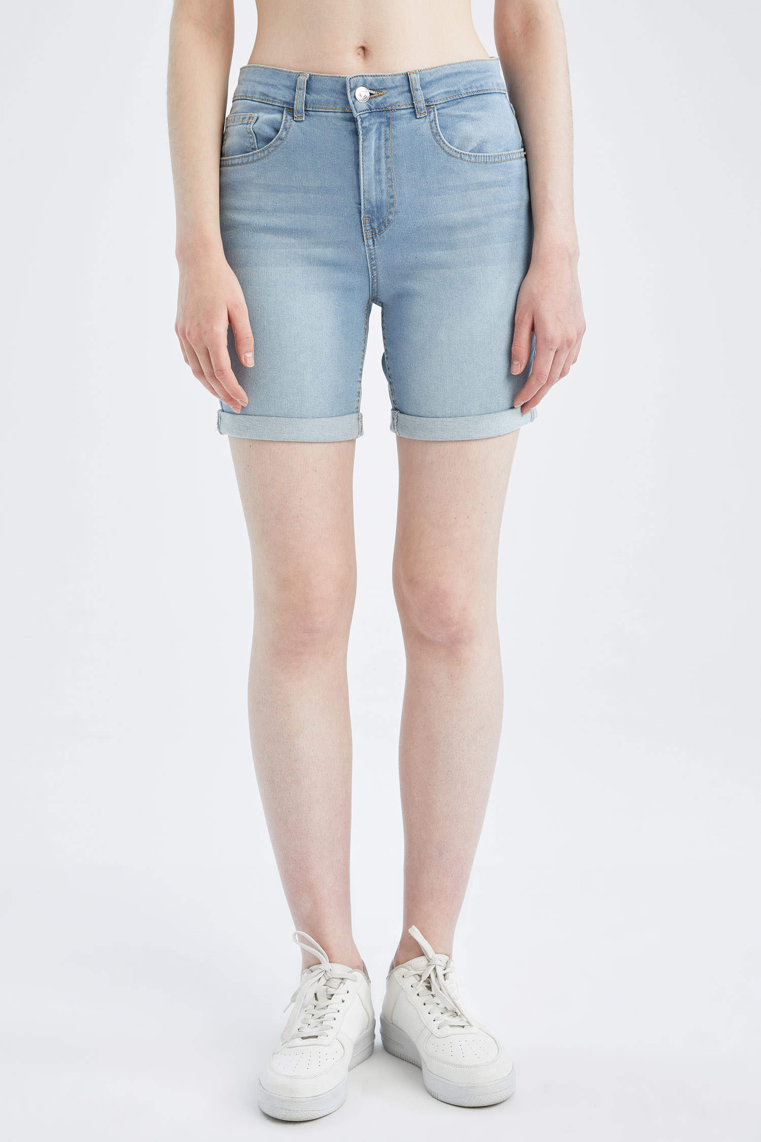 Blue WOMEN Slim Fit Mini Jean Short 2514168 | DeFacto