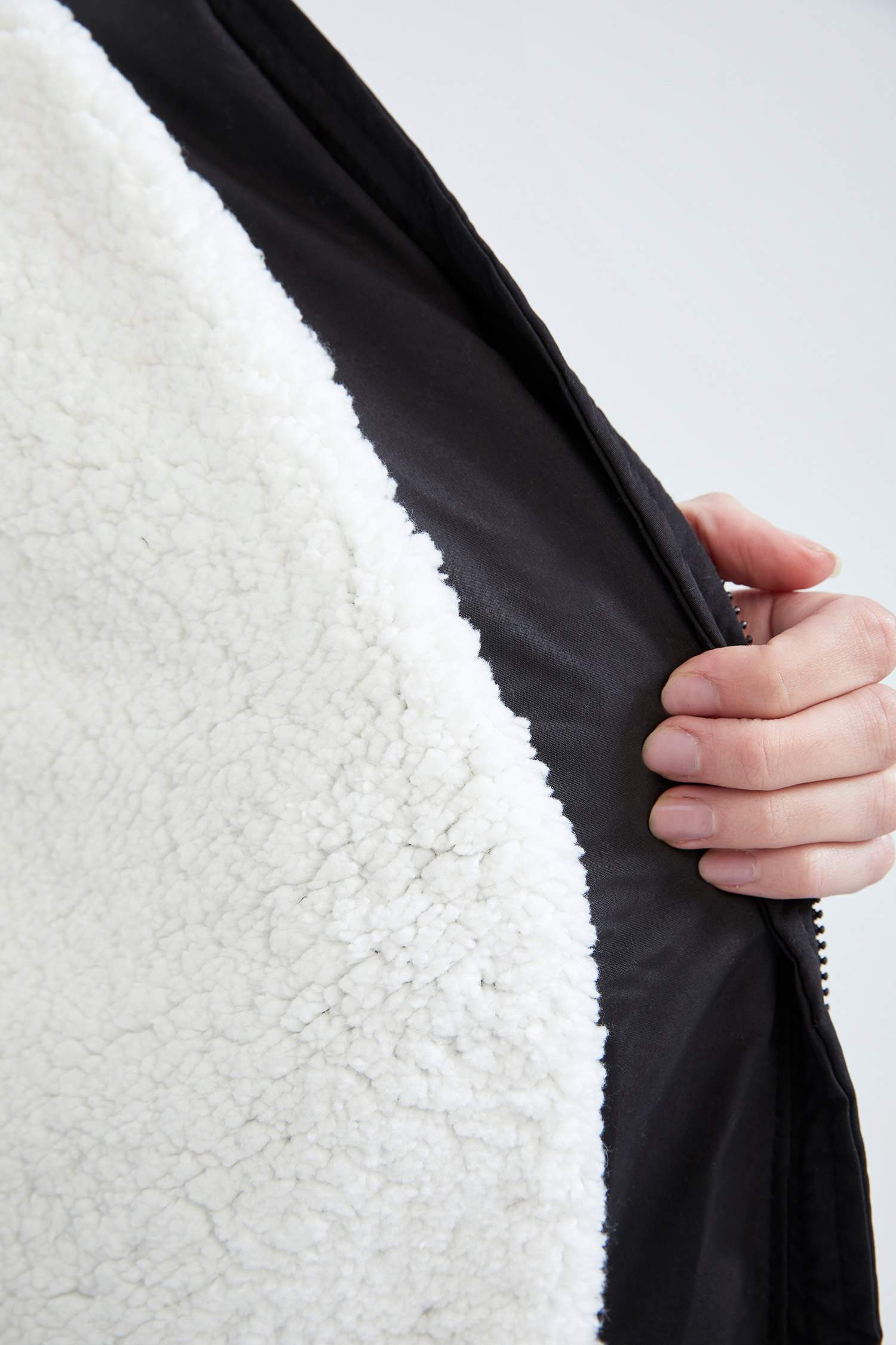 Polar Astarlı Oversize Geniş Kesim Şişme Mont