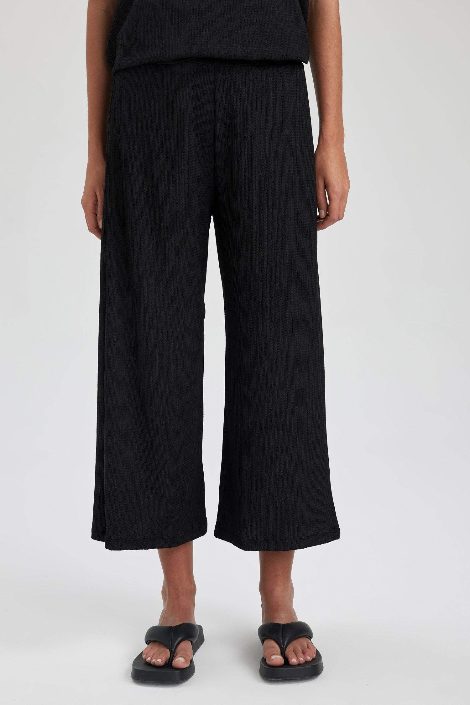 Regular Fit Wide Leg Trousers