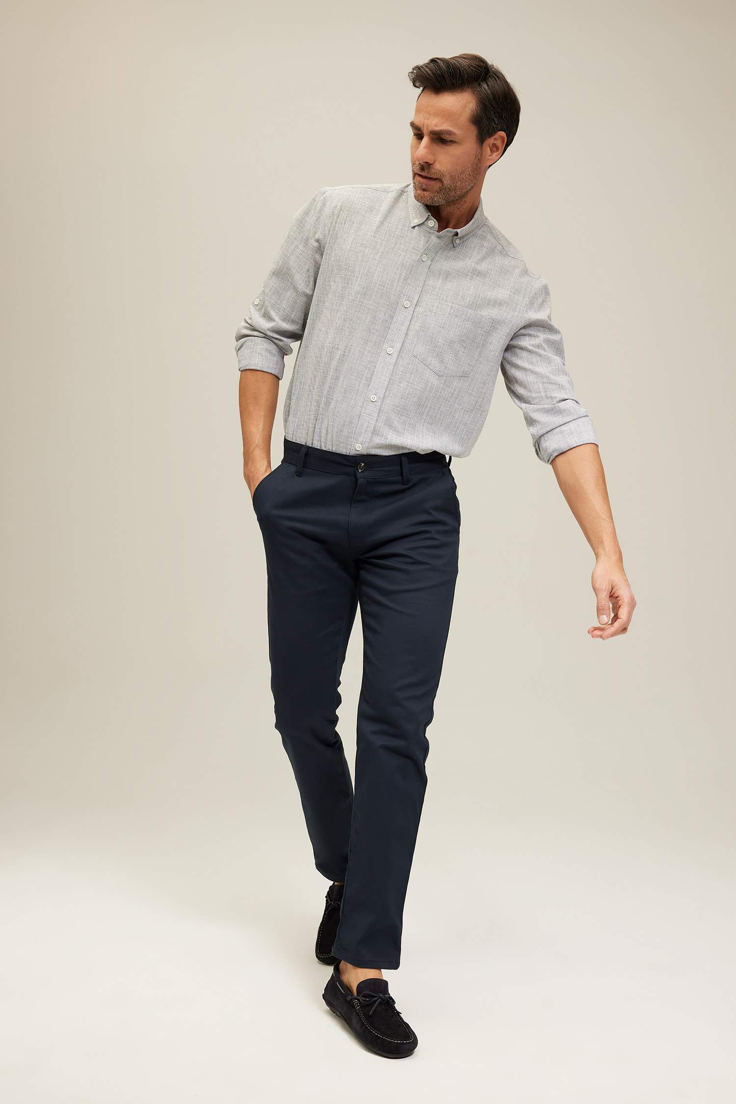 Рубашка стандартного кроя с длинным рукавом из 100% хлопка