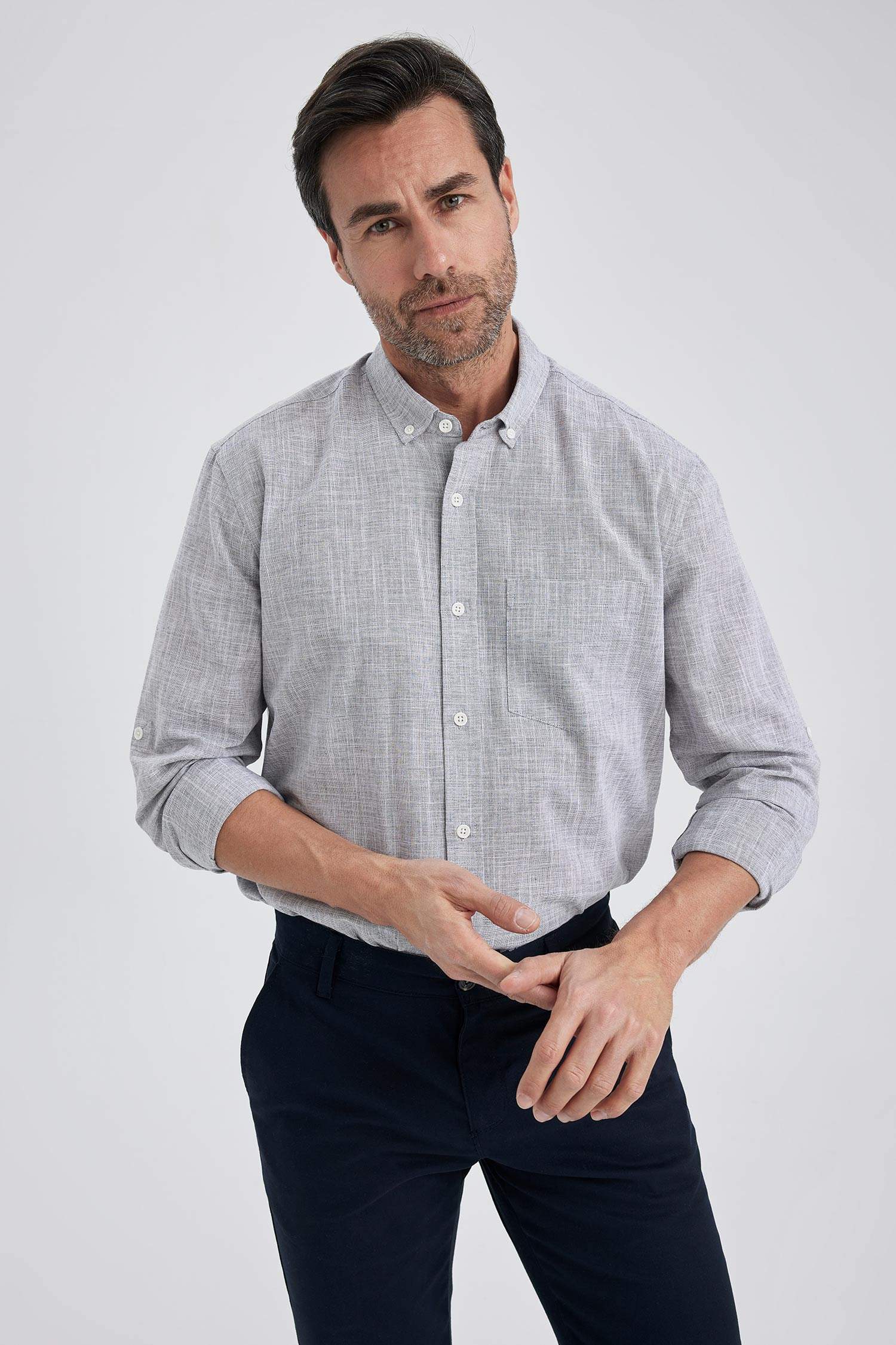 Рубашка стандартного кроя с длинным рукавом из 100% хлопка