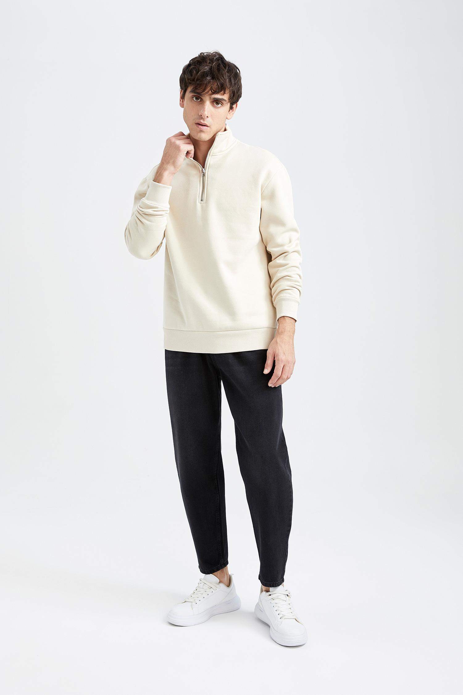 Beige Man Comfort Fit Sweatshirt 2560447 | DeFacto