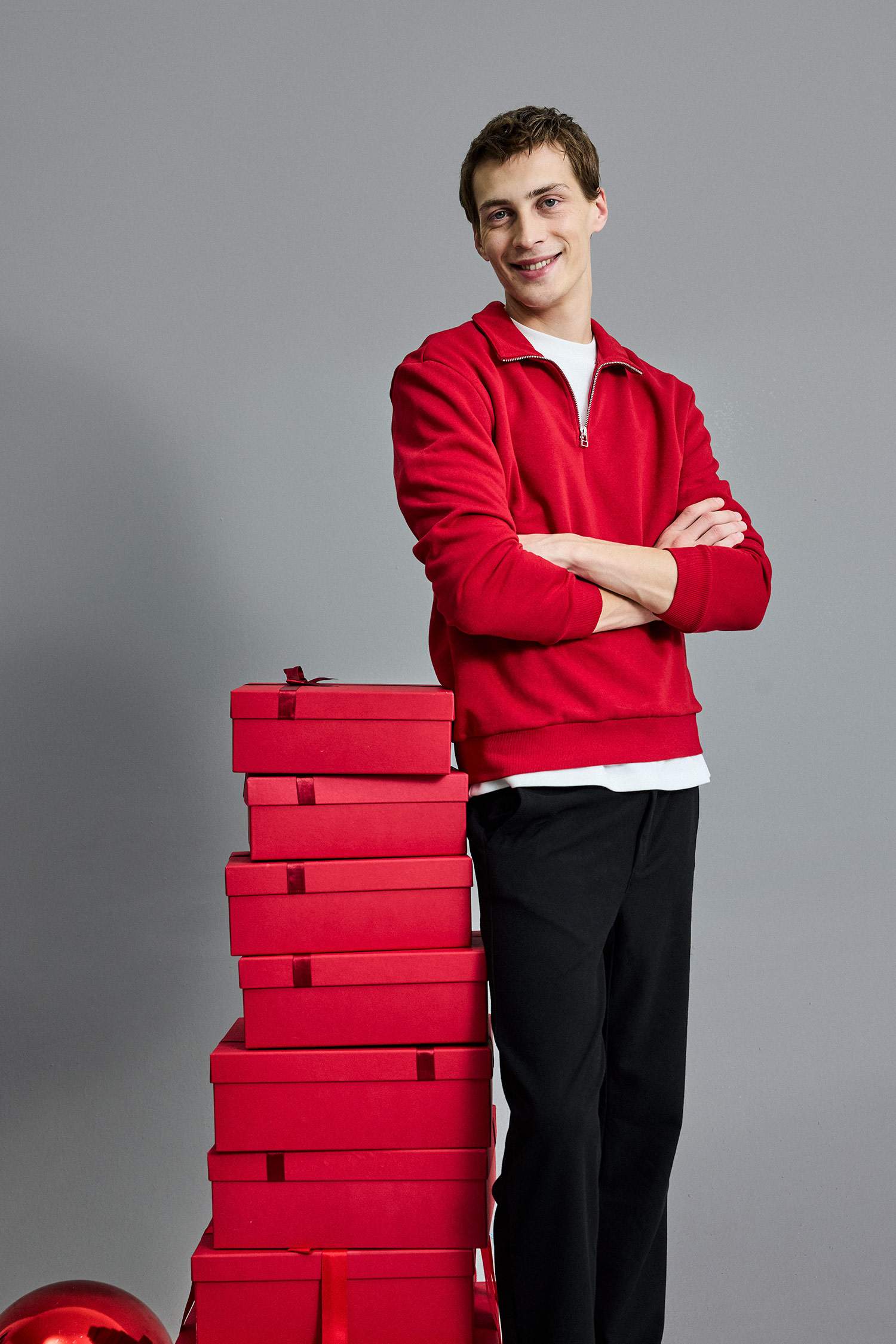 Regular Fit Dik Yaka Yarım Fermuarlı Basic Düz Sweatshirt