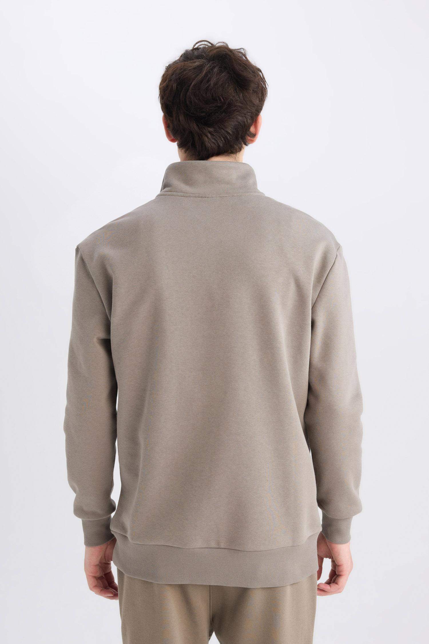 Comfort Regular Fit Rahat Kalıp Fermuarlı Dik Yaka Basic Düz Sweatshirt