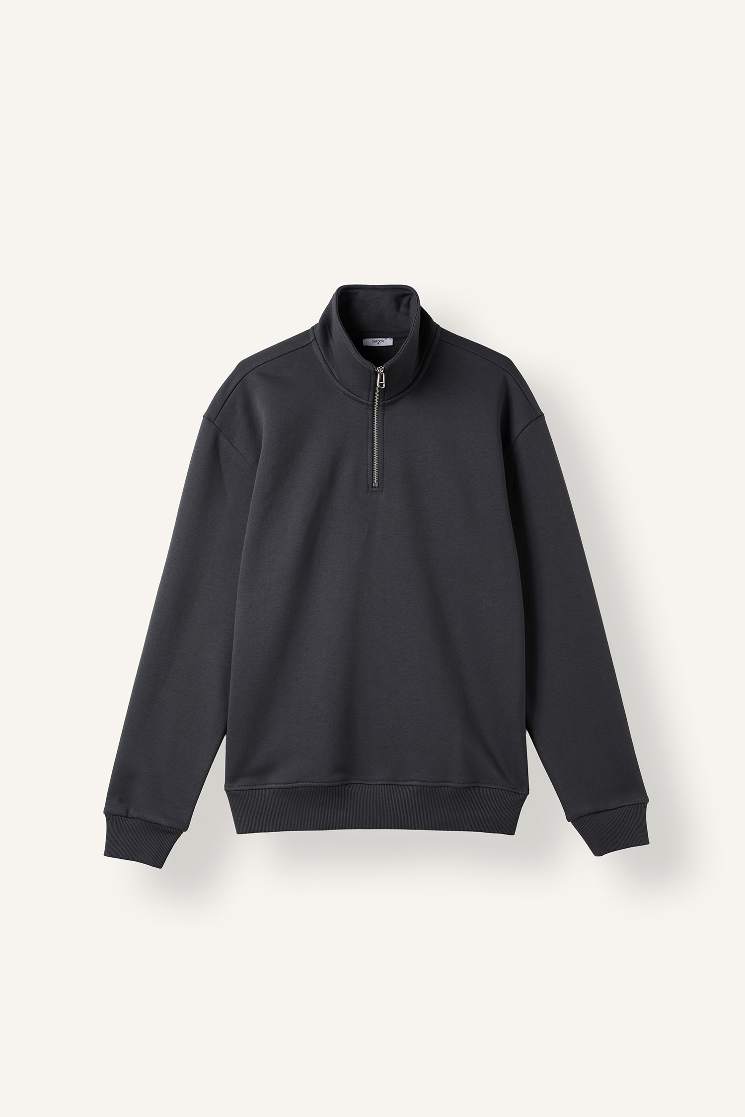 DeFacto Regular Fit Yarım Fermuarlı Basic Sweatshirt