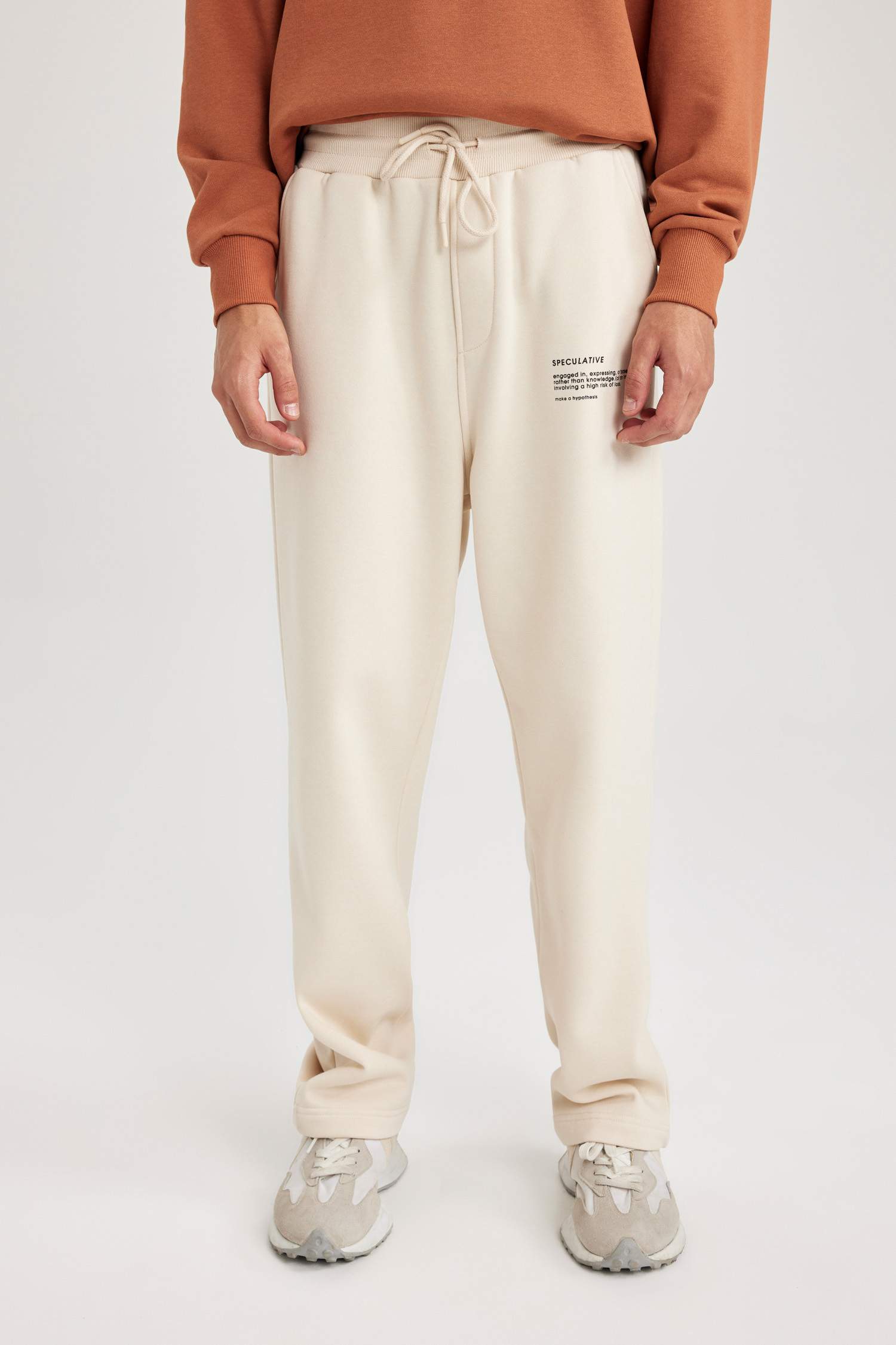 بنطلون سويت بانتس قصة عادية بجيب بسحاب