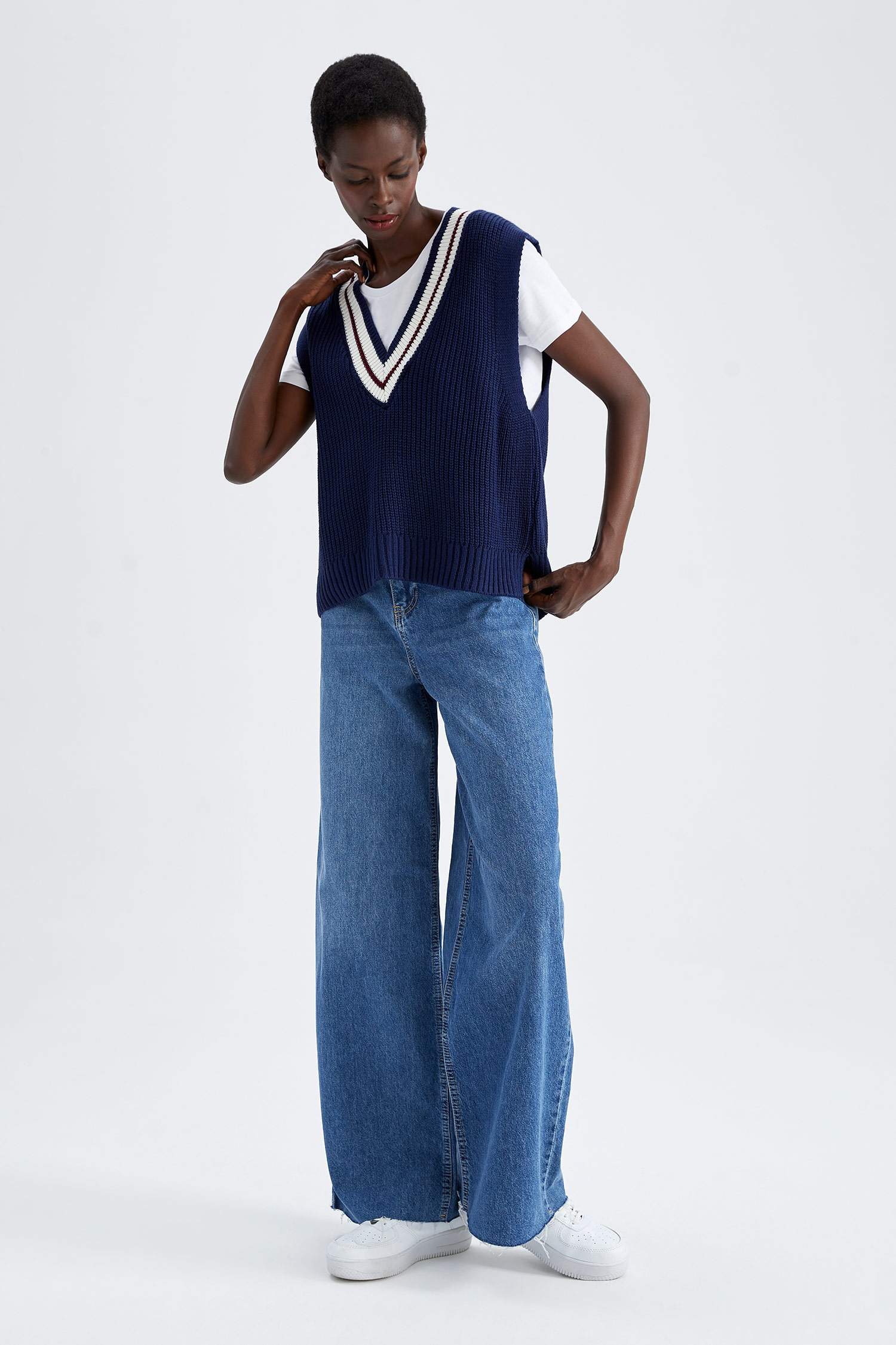 Жилет стандартного кроя Вязанная для женщин