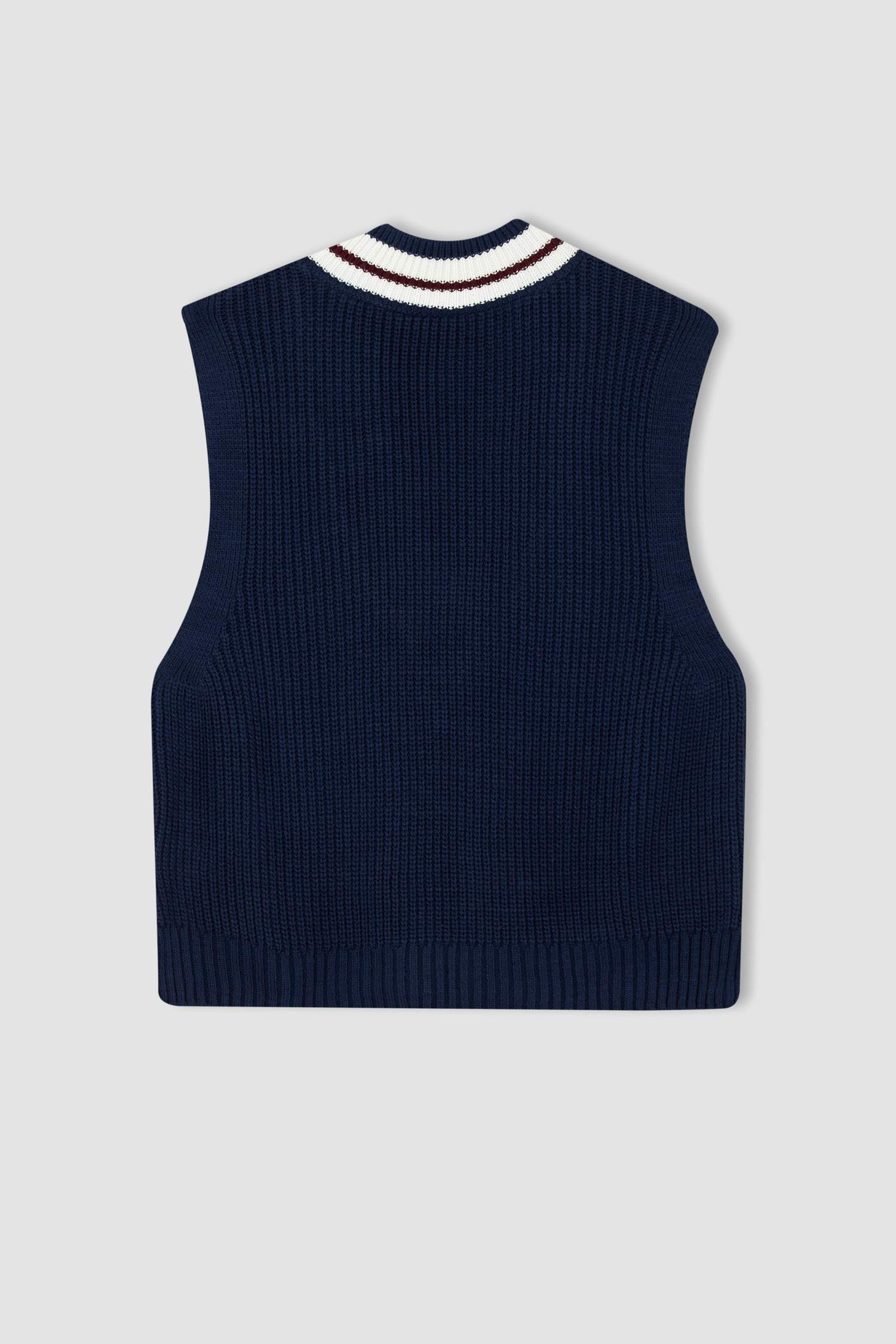 Жилет стандартного кроя Вязанная для женщин