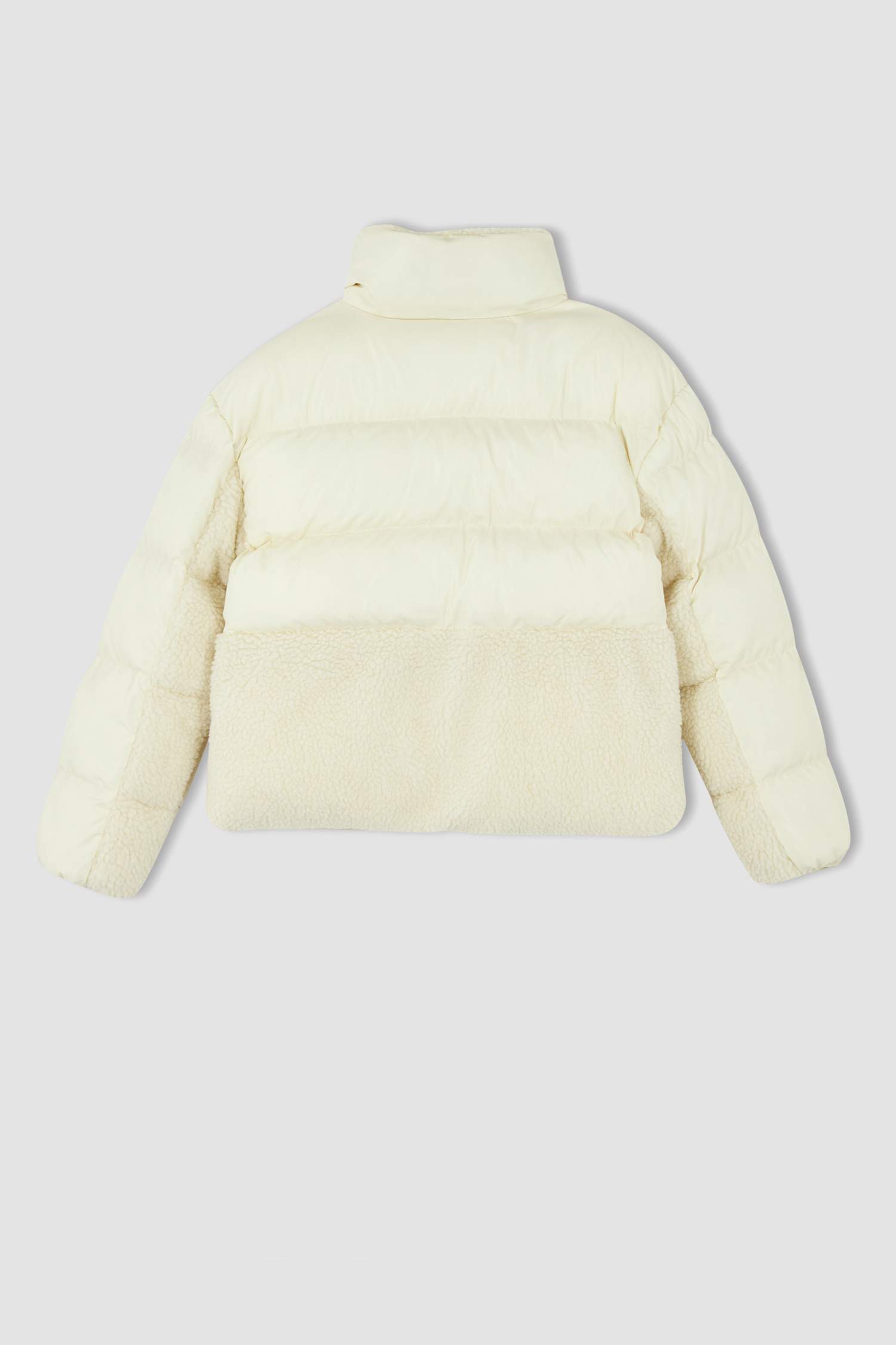 Su itici Dik Yaka Pelüş Detaylı Mont