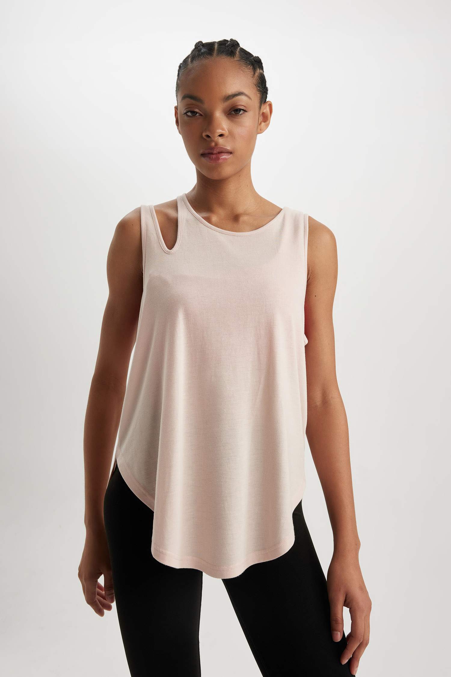 Crew Neck Sleeveless Singlet